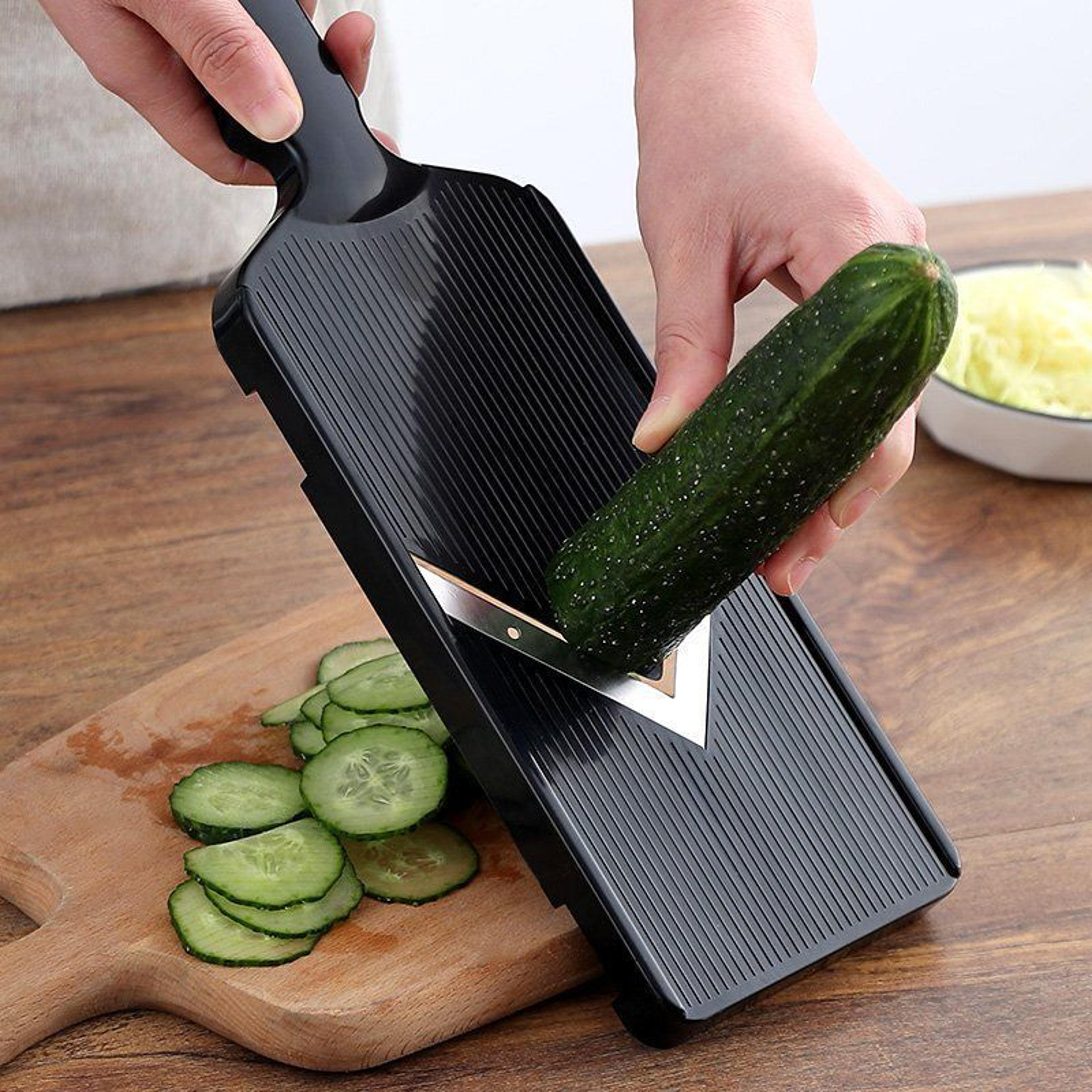 manual vegetable slicer with stainless steel blade