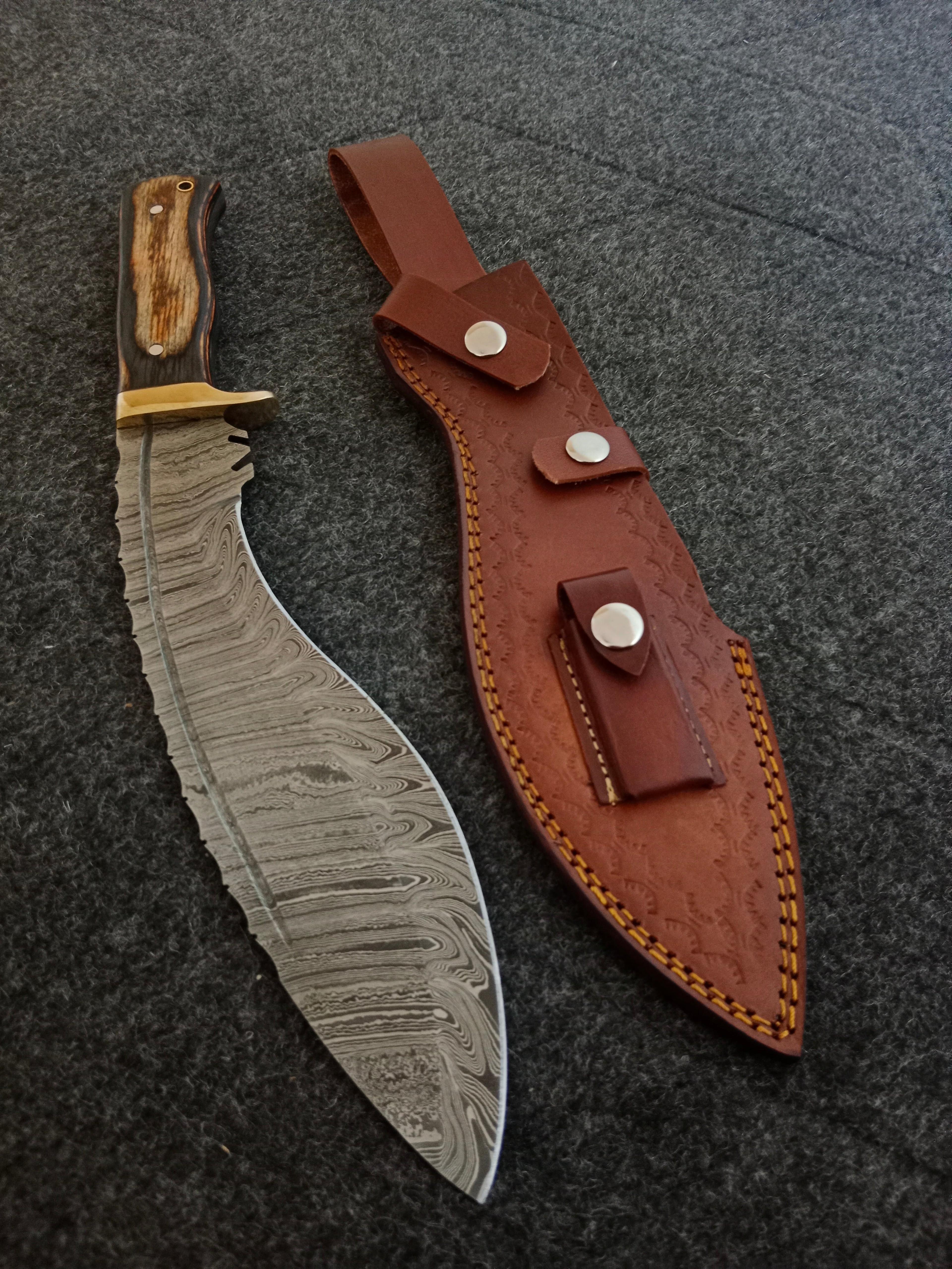 hand forged damascus hunting knife with rosewood handle & genuine leather sheath for camping, bushcraft & collectors