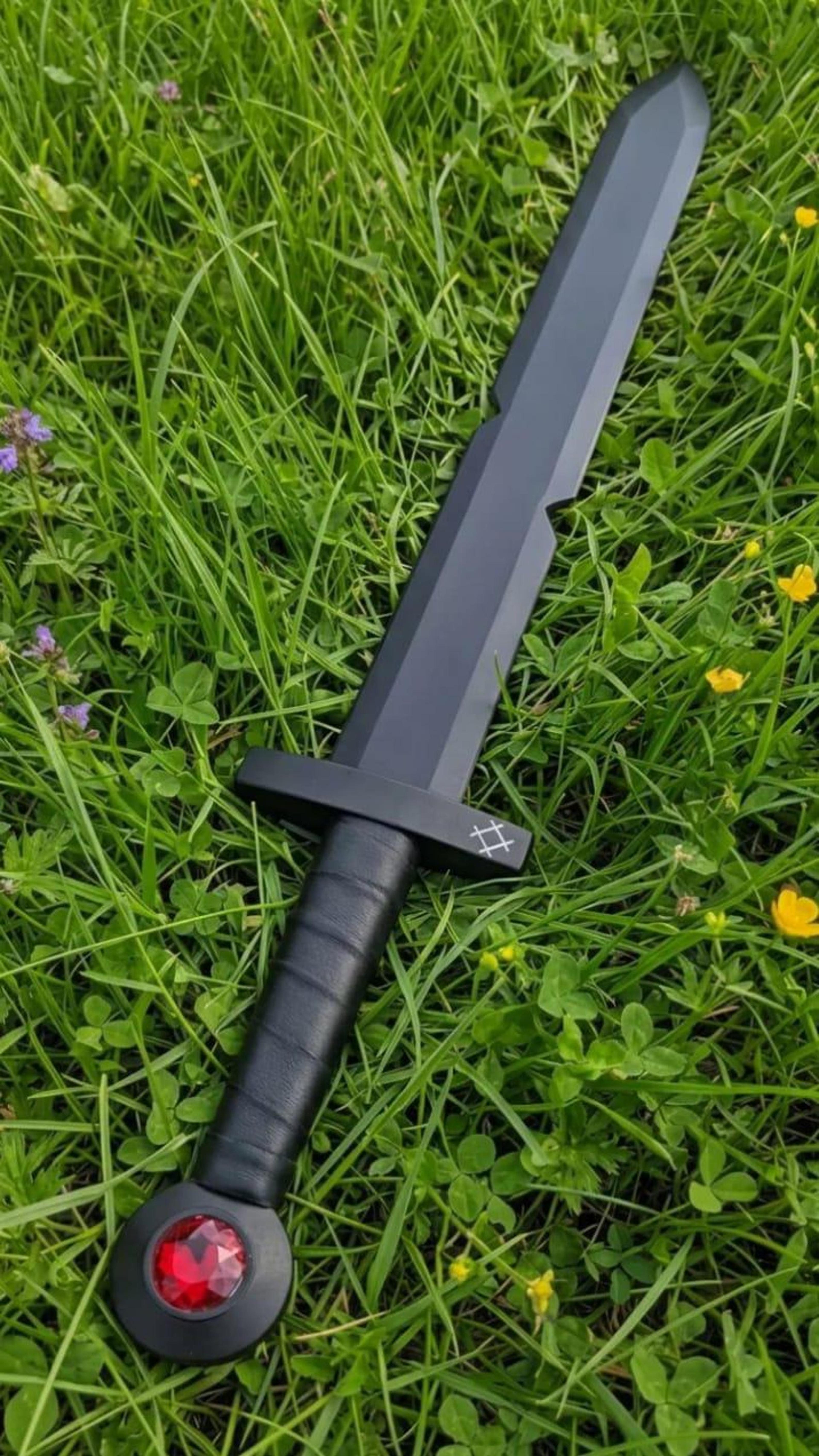 36in black ruby fantasy sword with dark steel blade, wrapped grip & red gem pommel