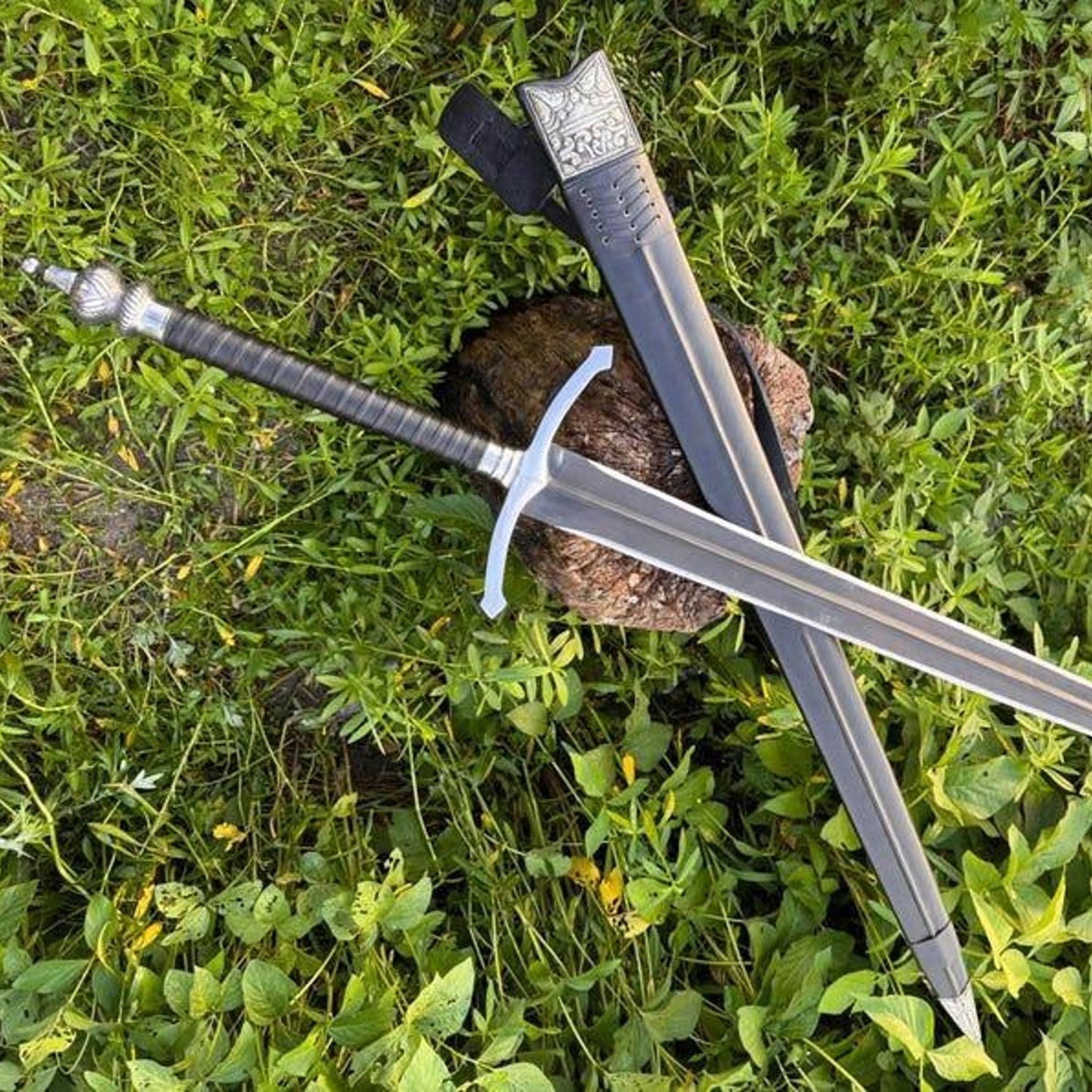 hand forged black knight longsword – handmade dark steel blade, custom medieval sword, personalized gift & gothic decor