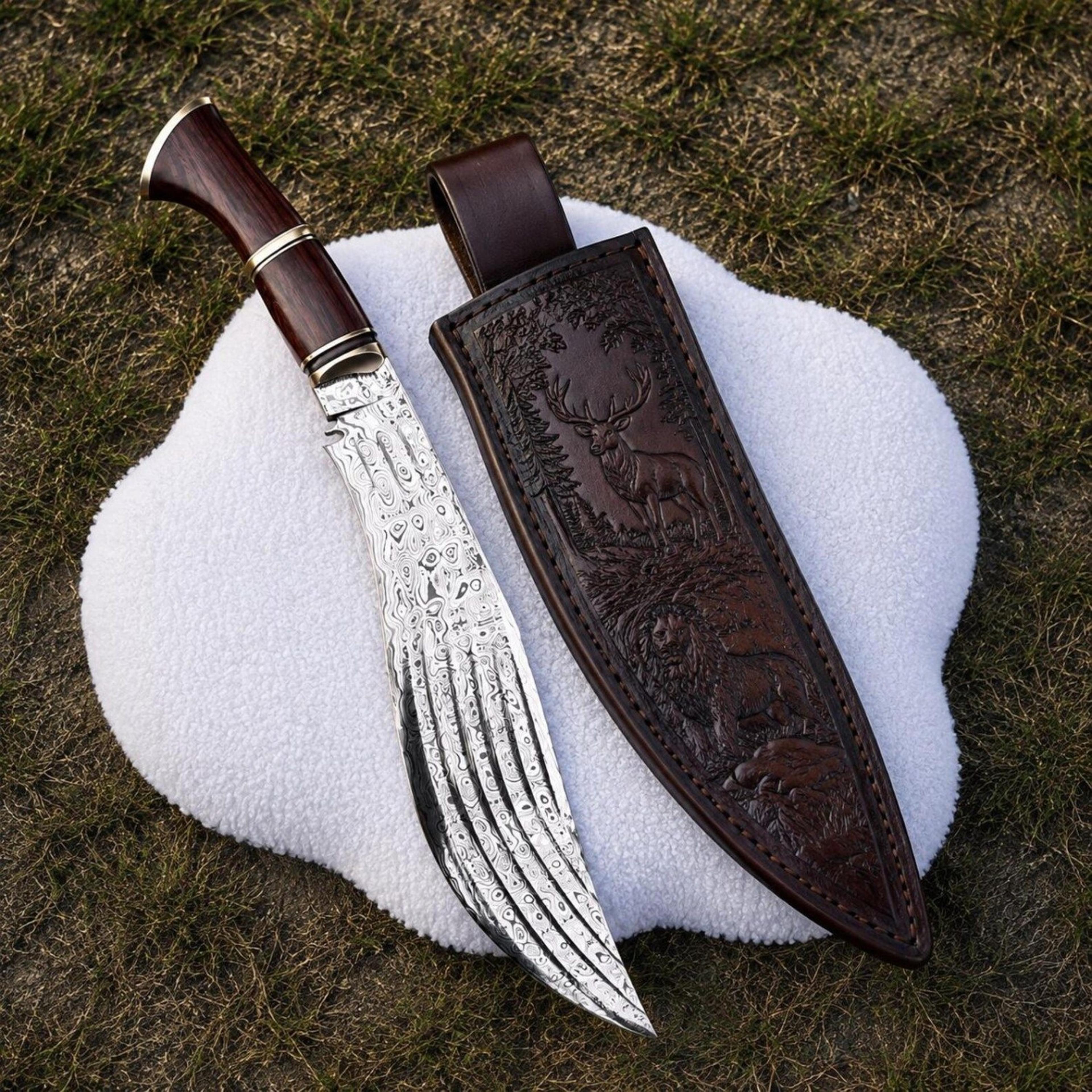 damascus hunting bowie with patterned steel blade, rosewood grip & embossed deer leather sheath