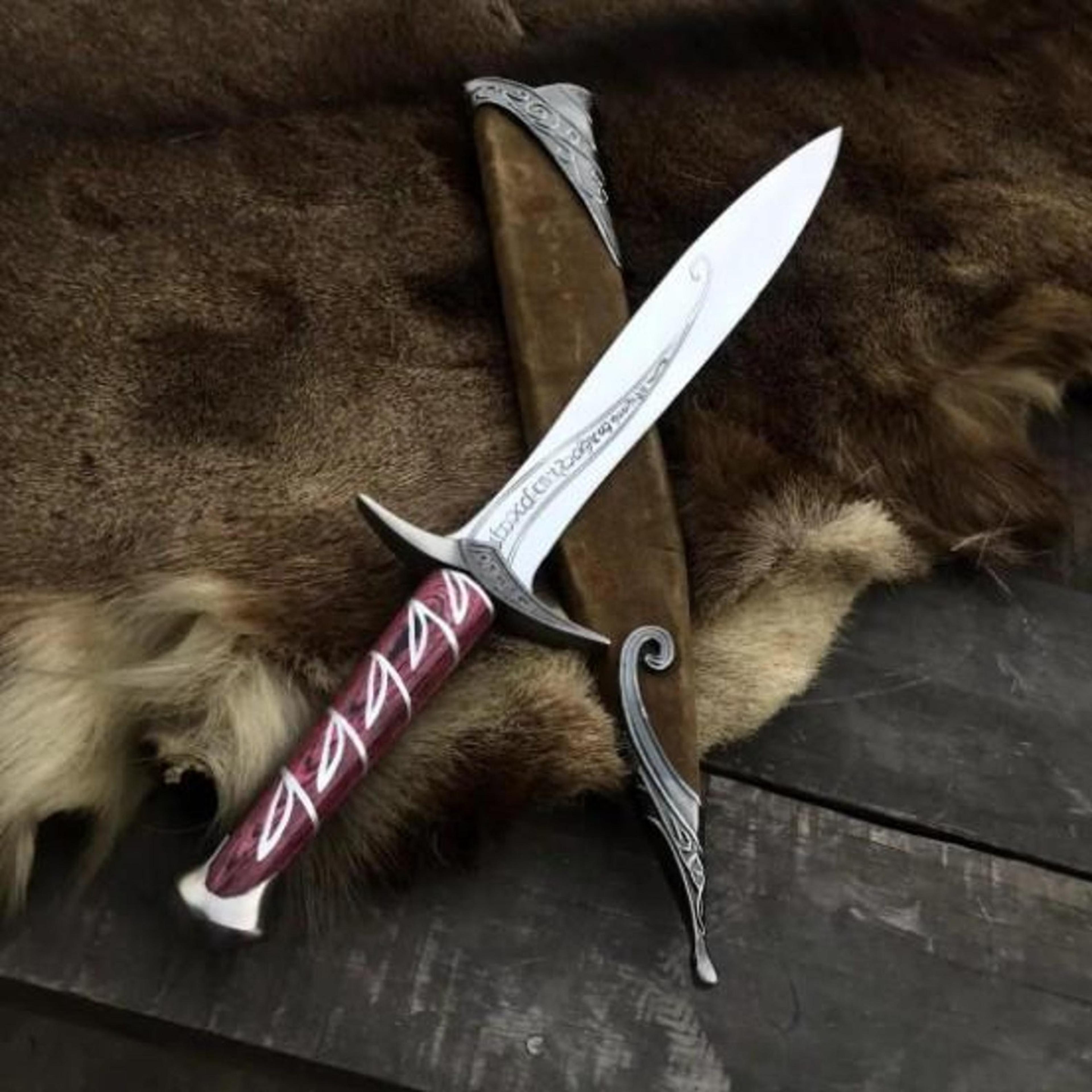 22 inch handmade elven dagger – stainless steel rune blade with vine grip, leather scabbard & fantasy wall plaque