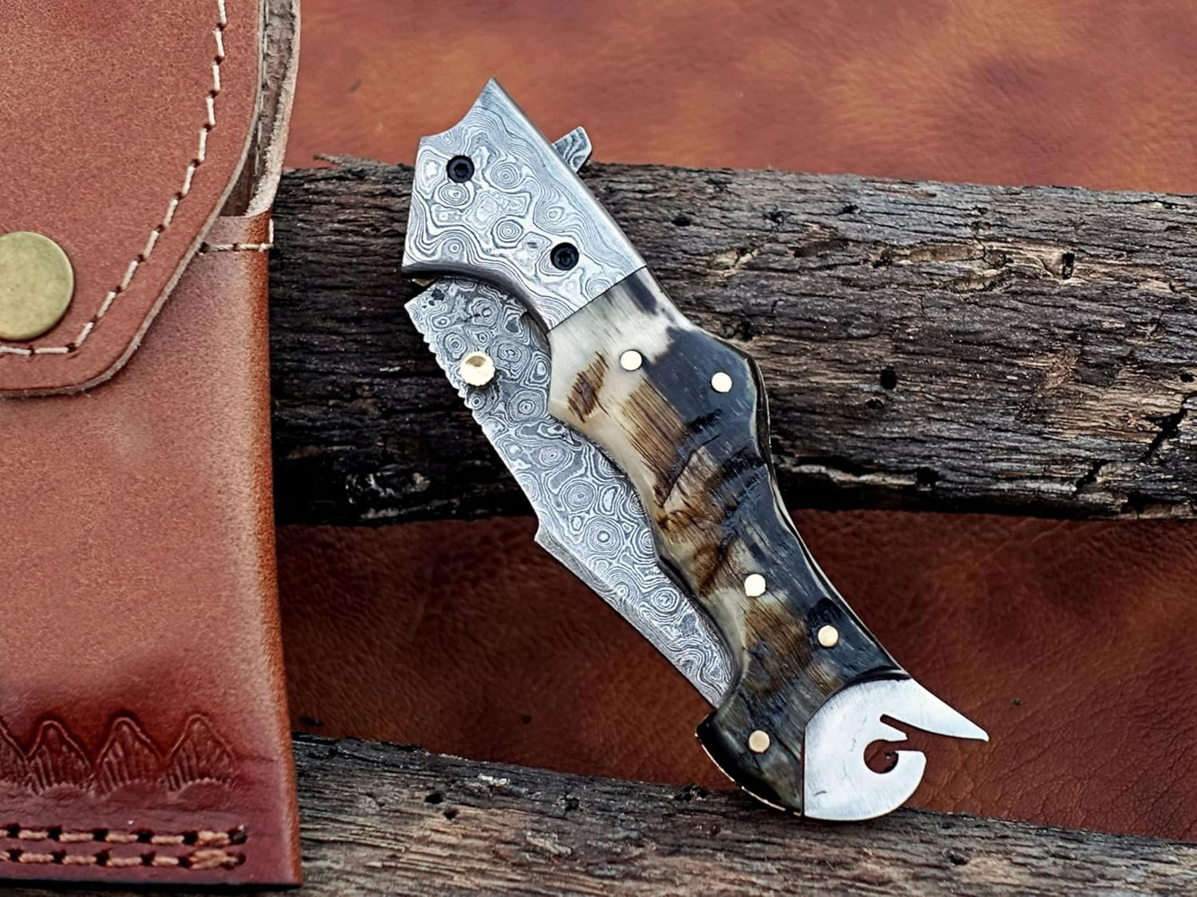 pocket knives & folding knives for men & women personalized engraved high carbon steel damascus blade (ram horn)