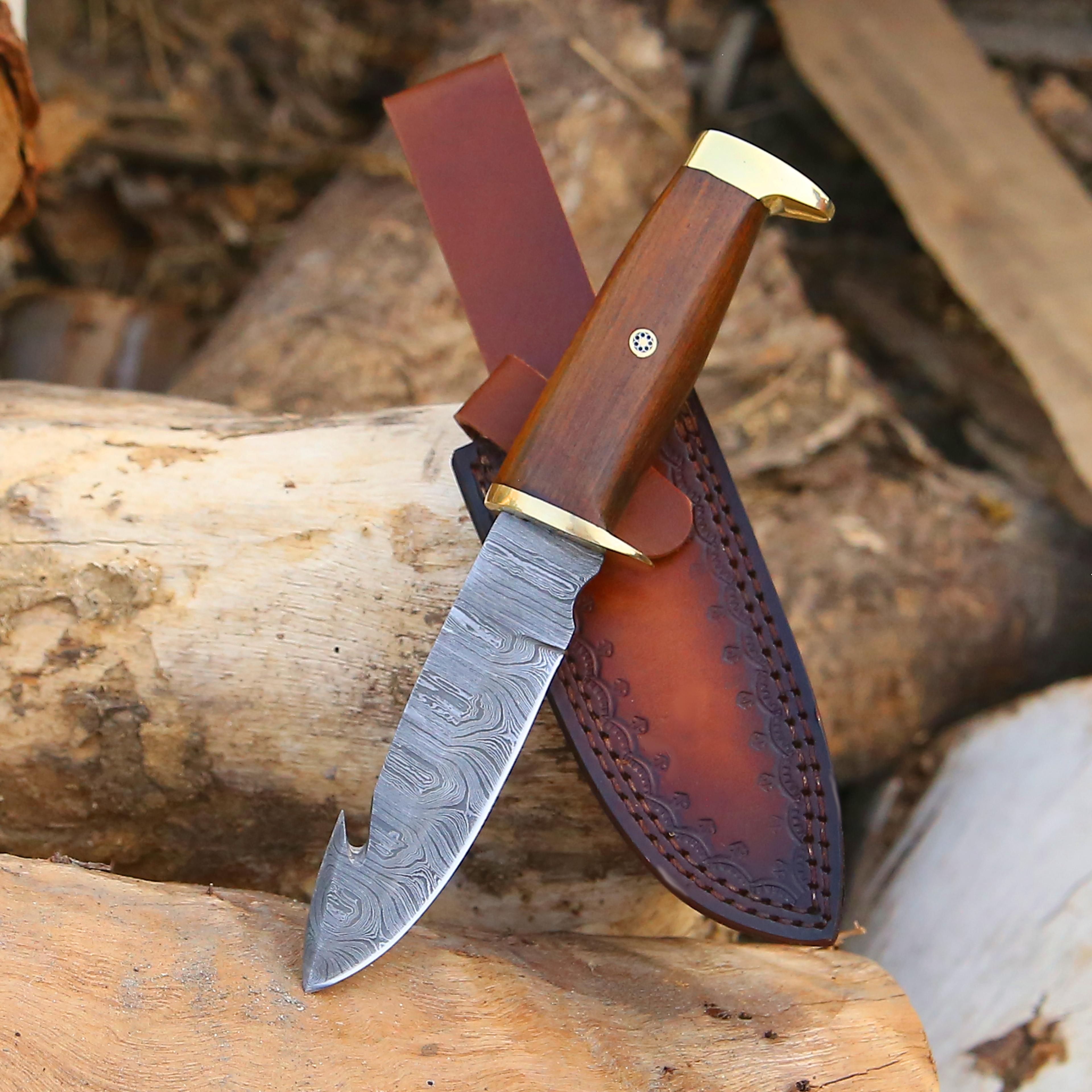 handmade damascus steel fixed blade skinning hunting knife with gut hook best for outdoor camping (rose wood)