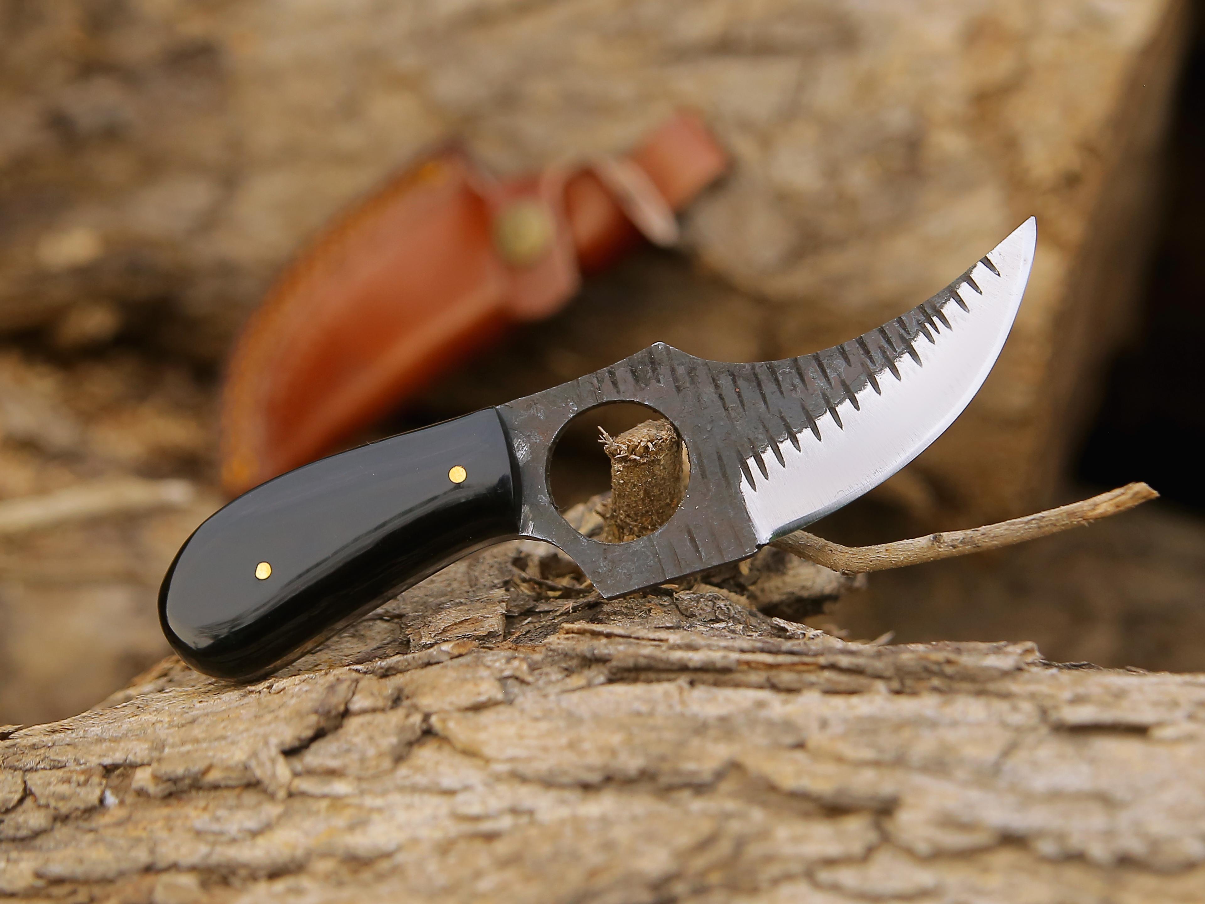 handmade d2 steel fixed blade skinning hunting knife with gut hook best for outdoor camping (black horn)