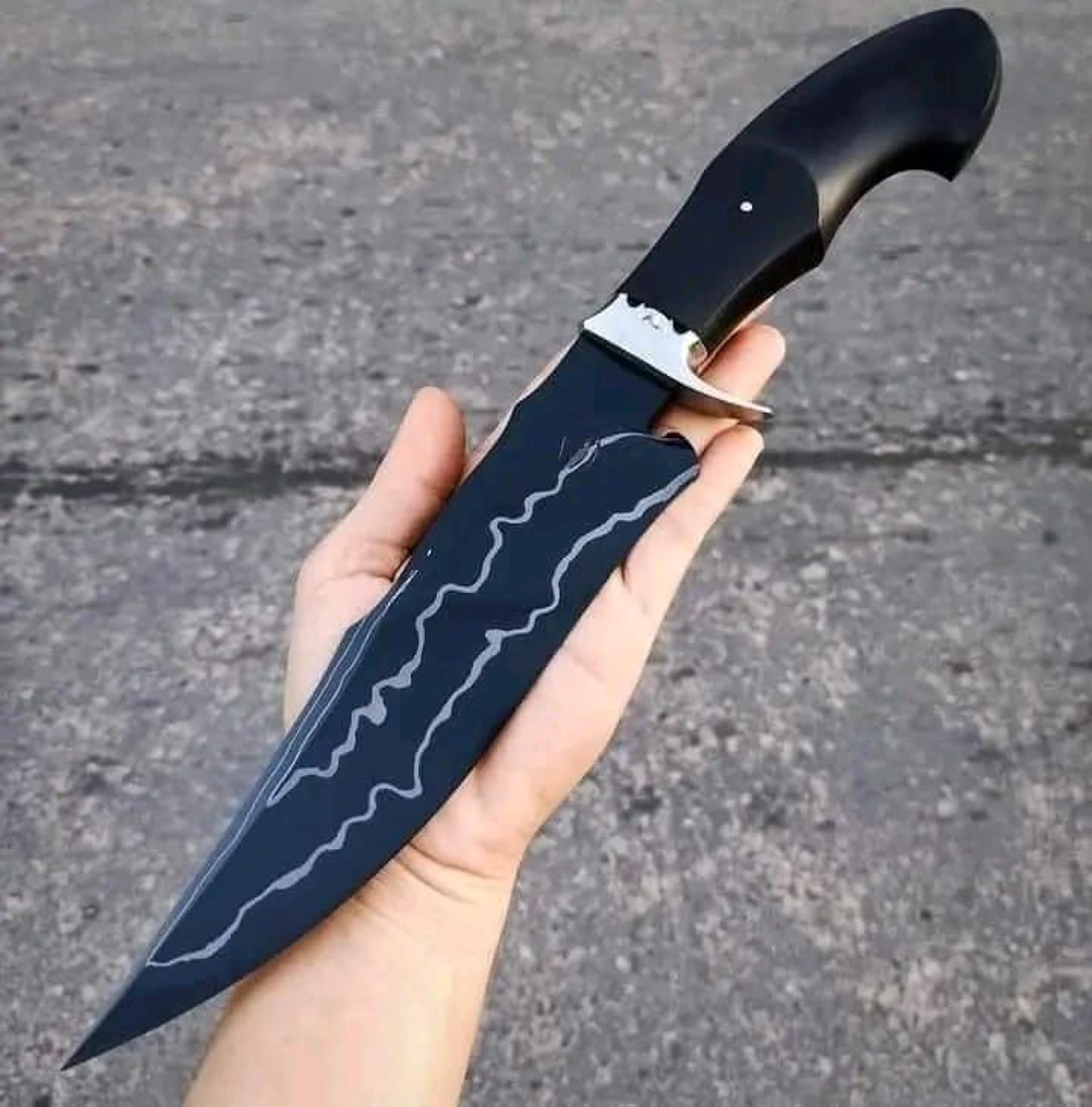 d2 bowie knife large crocodile dundee bowie knife with leather sheath fixed blade knife with sheath, black handle