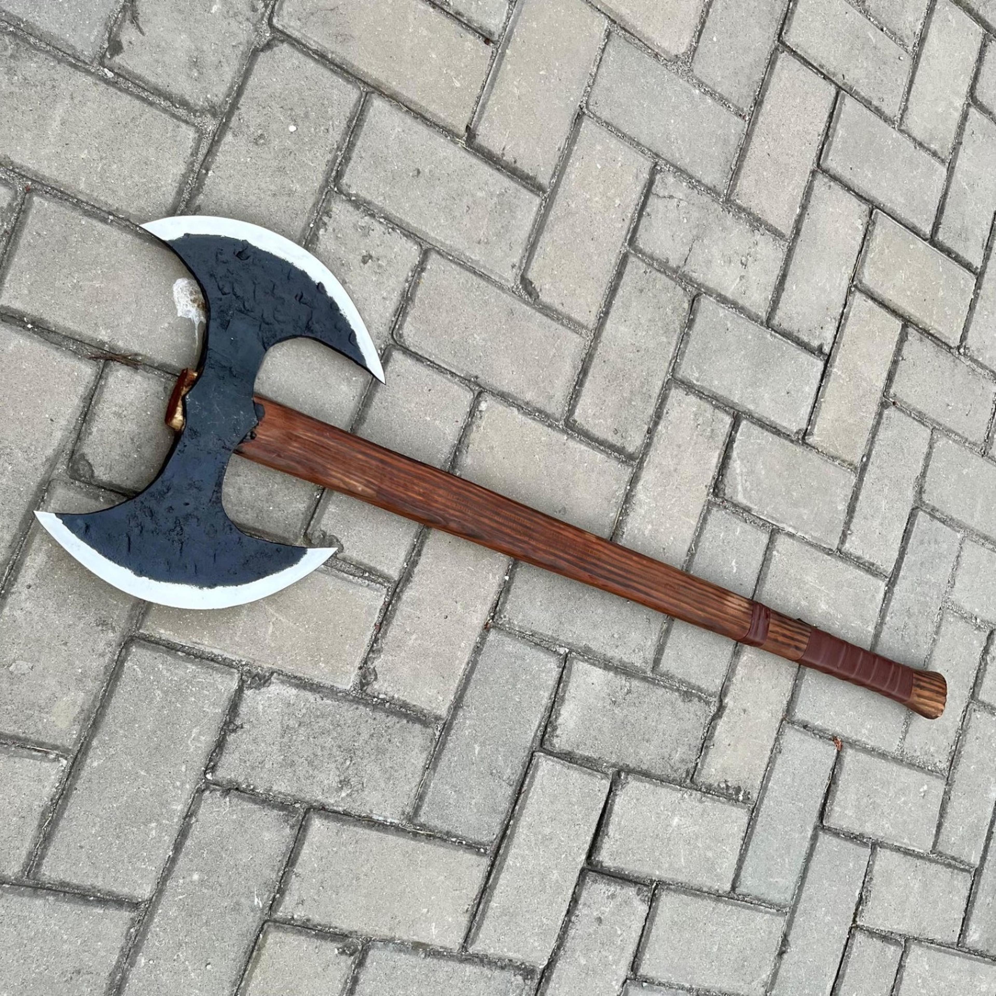 36in double crescent viking battle axe steel twin blades long rosewood handle for display & collectors
