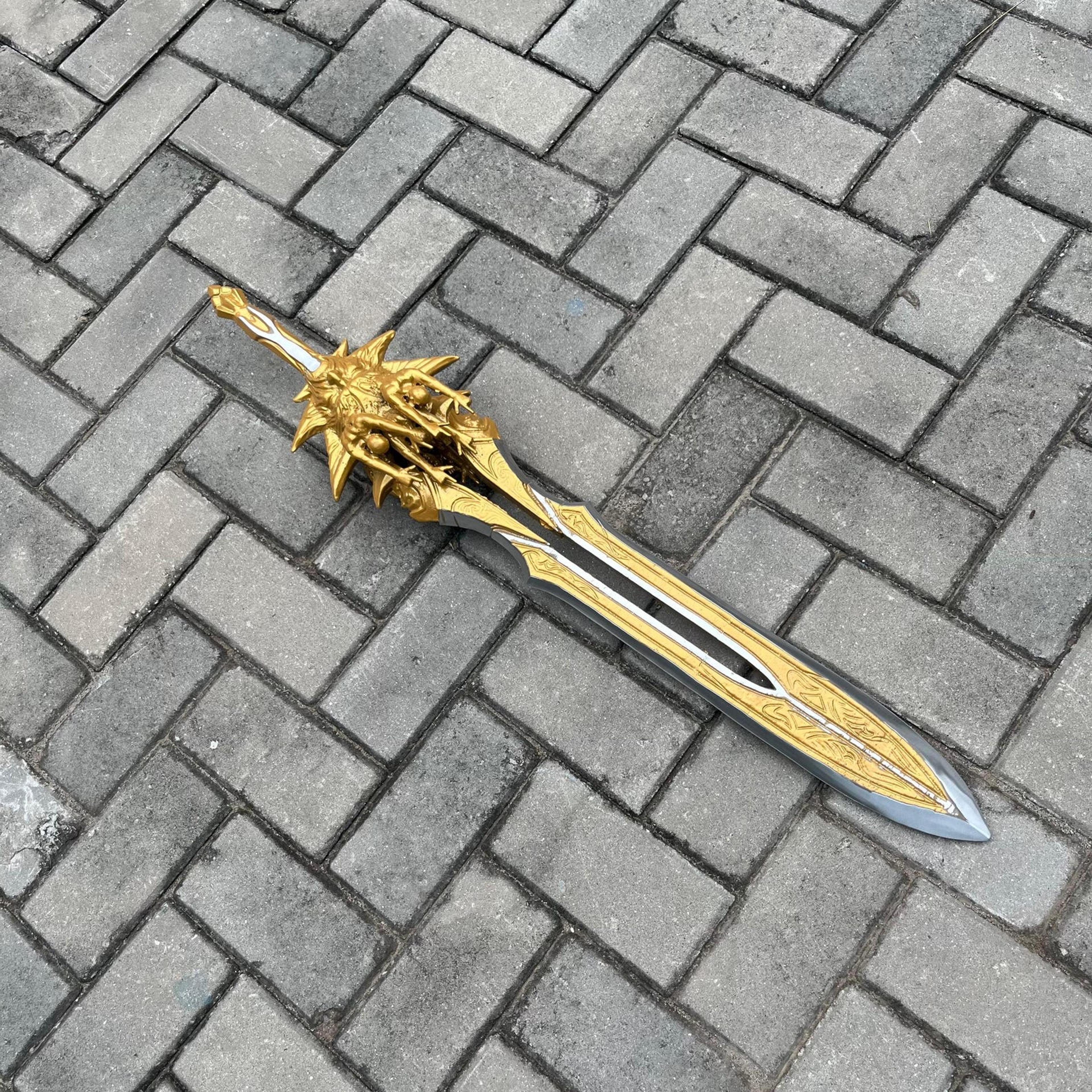 36in five-clawed golden dragon sword replica stainless steel fantasy blade for display & collectors