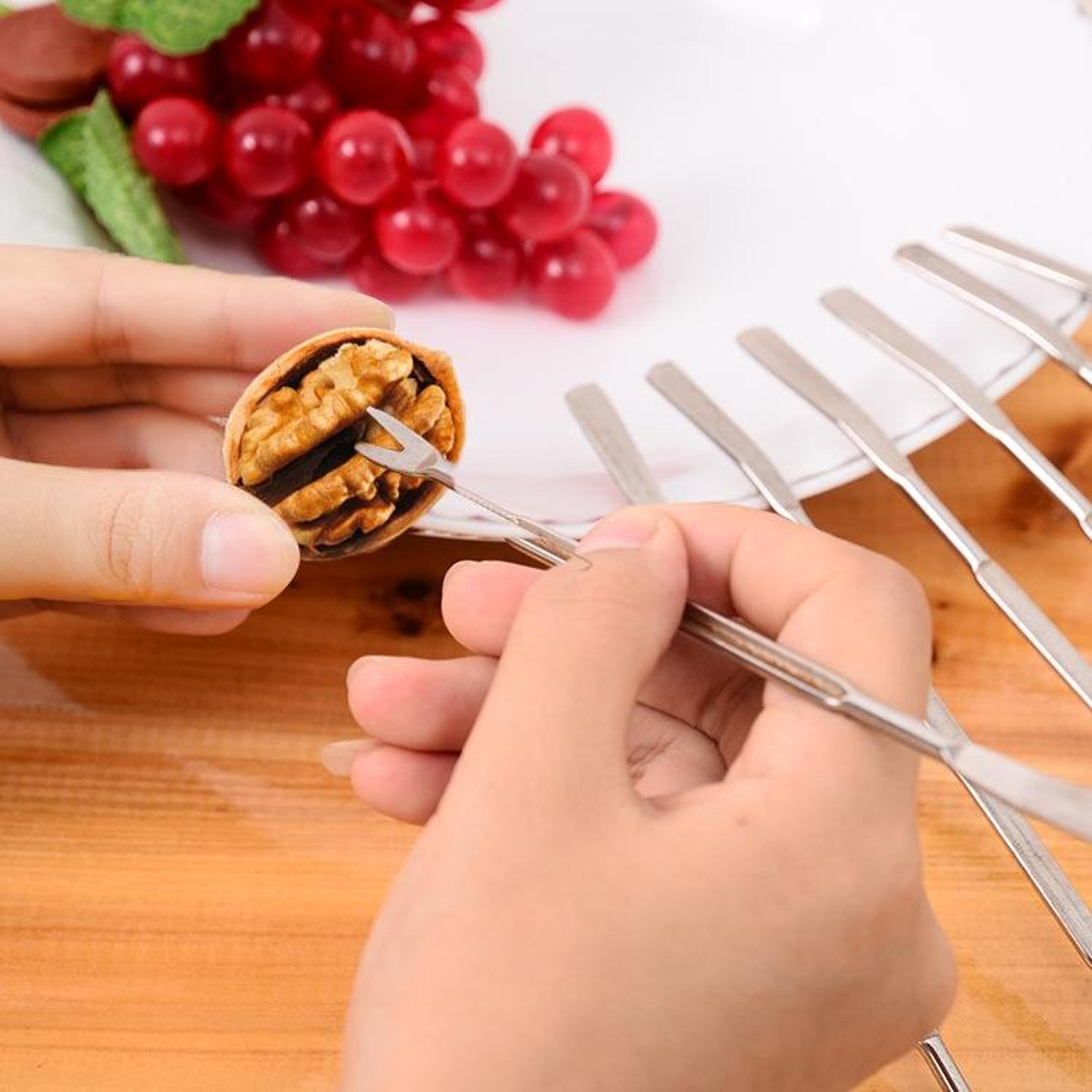 stainless steel seafood forks and lobster picks for crab, nuts and shellfish