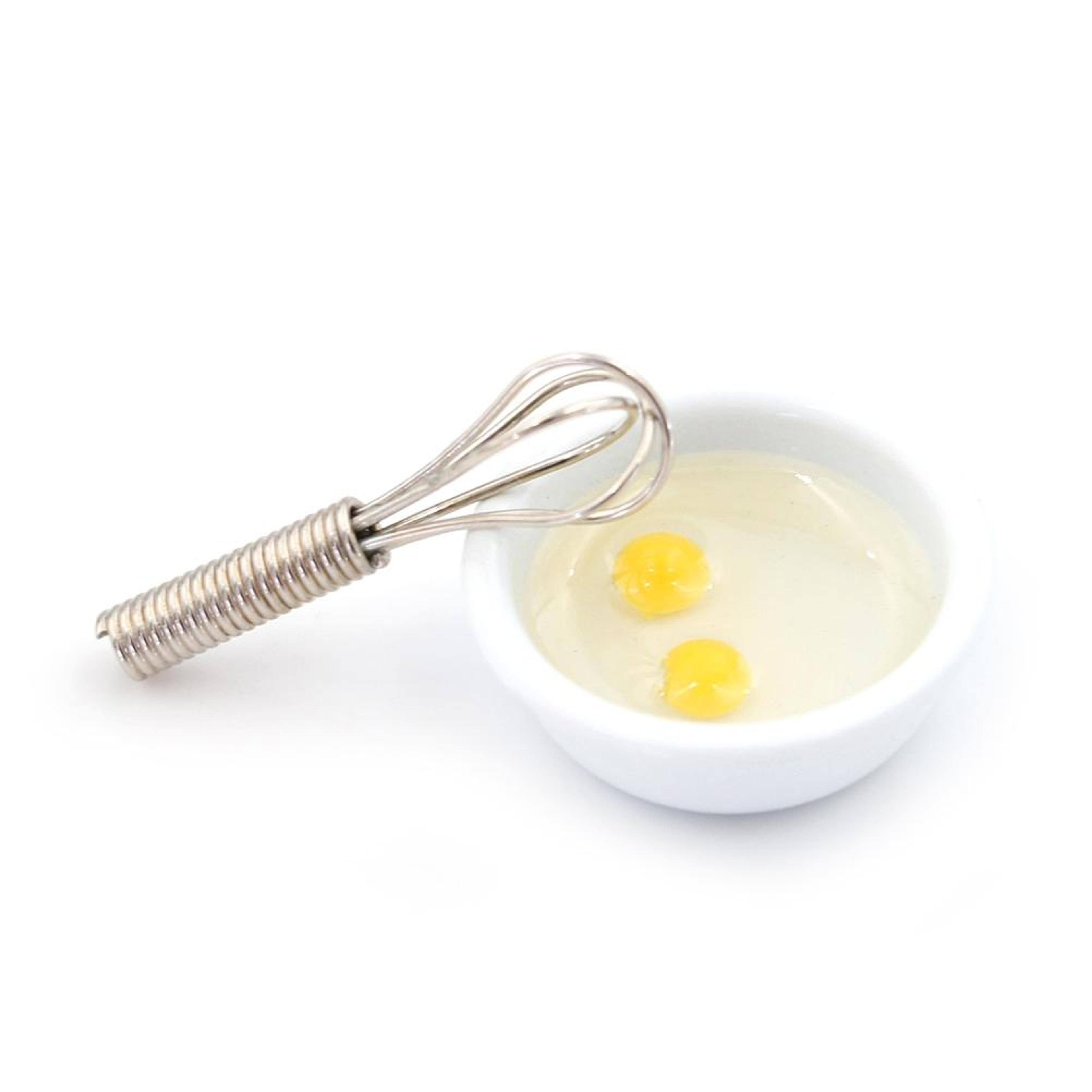dollhouse mini egg beater & mixing bowl kitchen accessory set