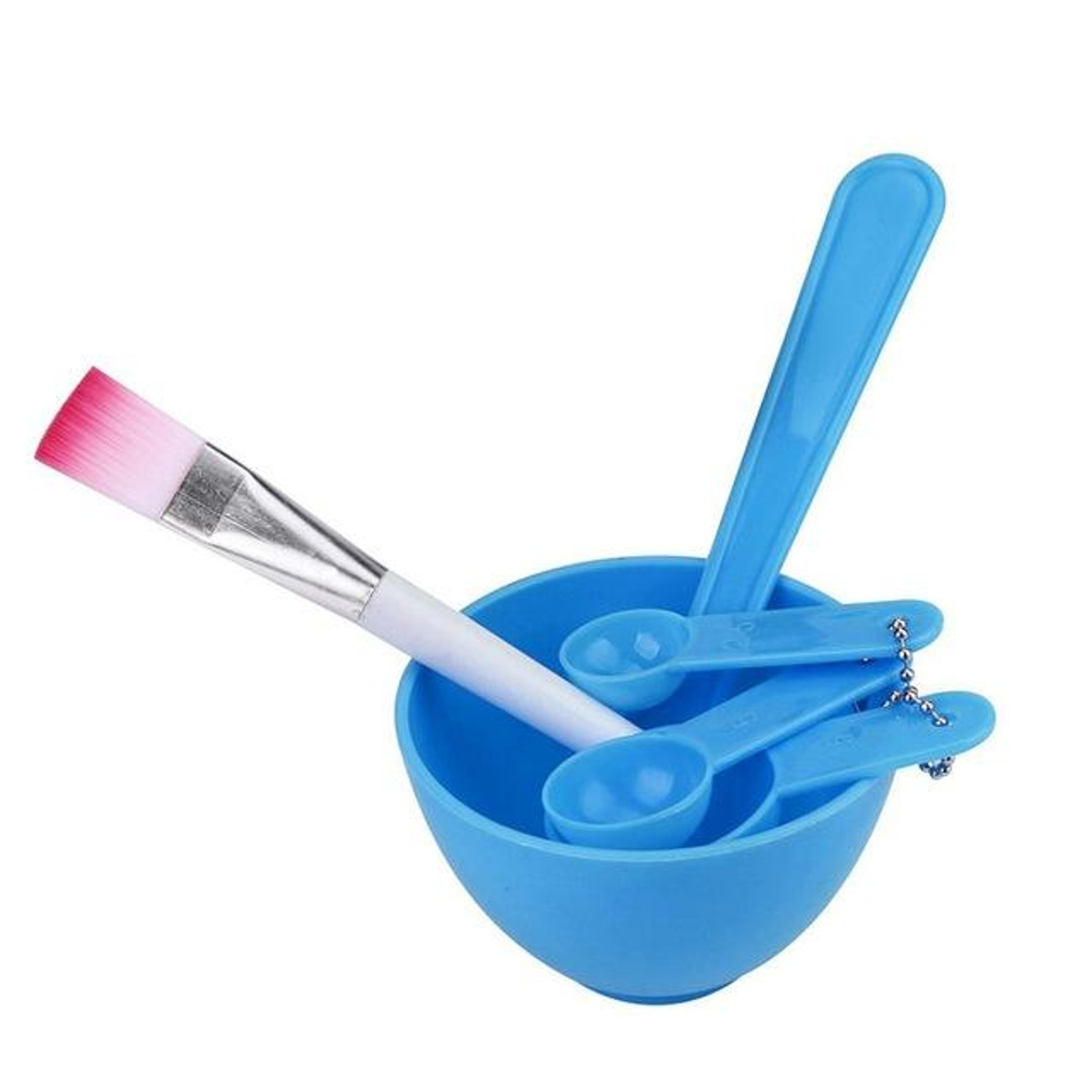 diy face mask kit with facial mask mixing bowl and face mask applicator set