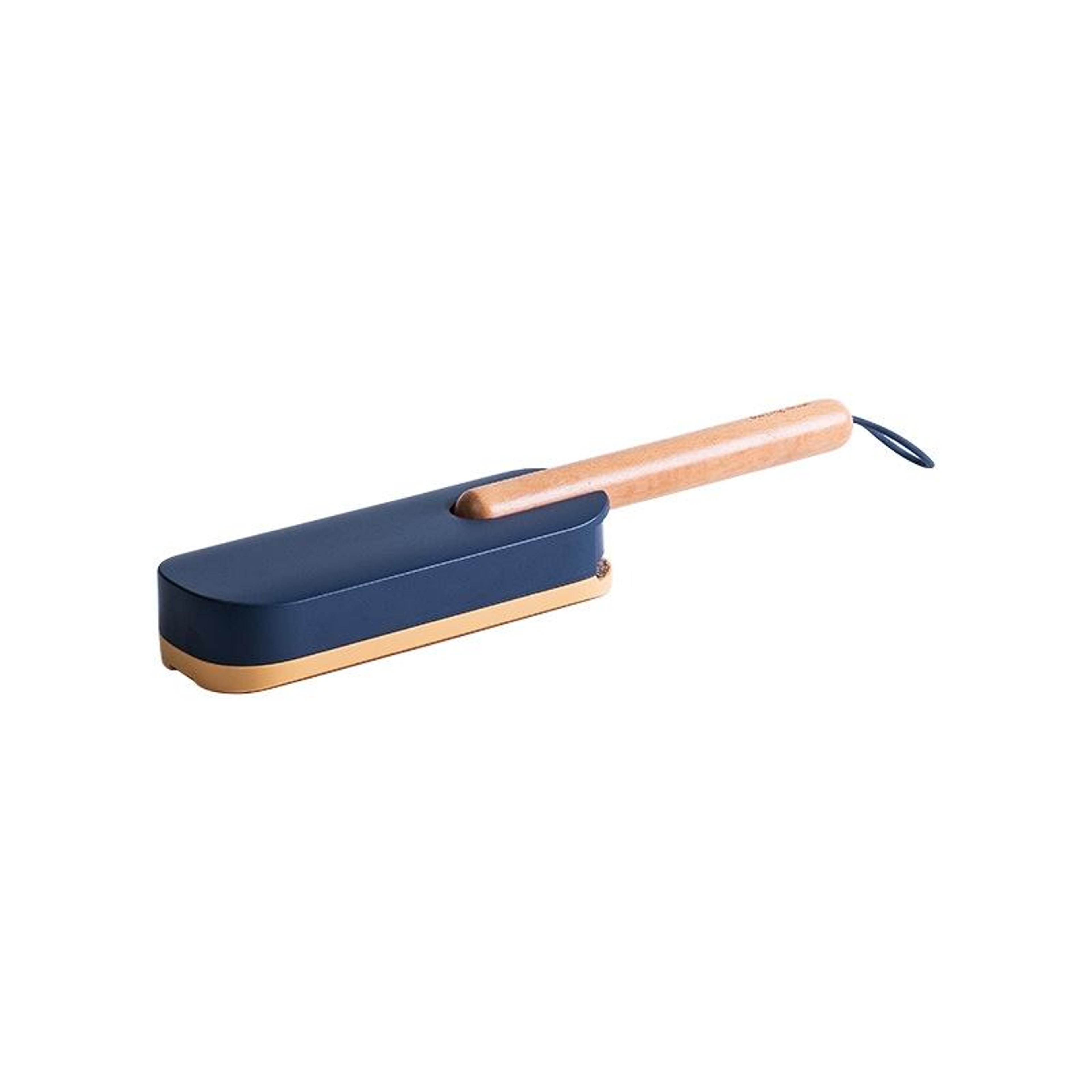 reusable lint remover brush electrostatic pet hair remover for clothes furniture and fabrics