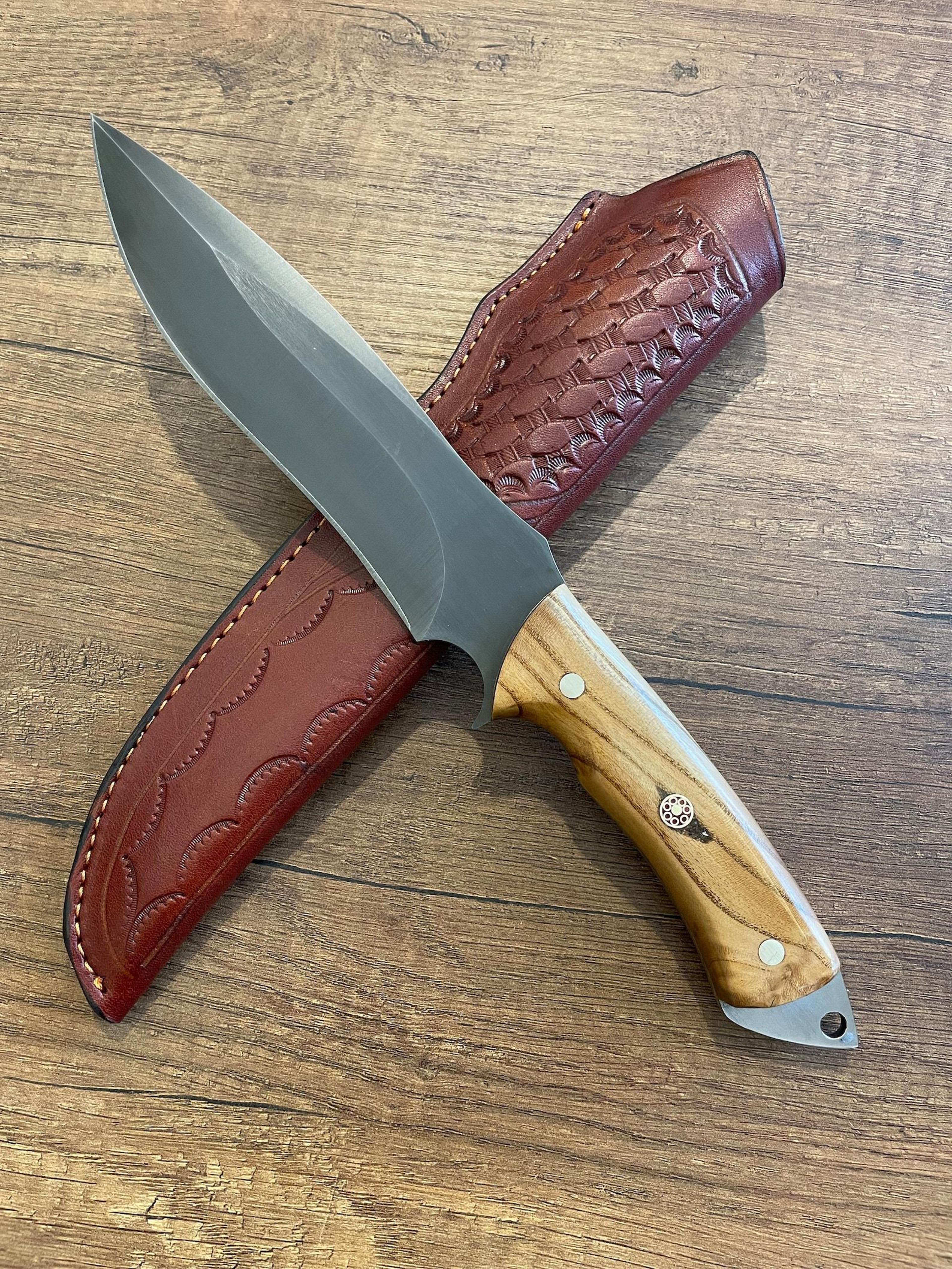 handmade 1075 carbon steel hunting knife – silverberry wood survival blade