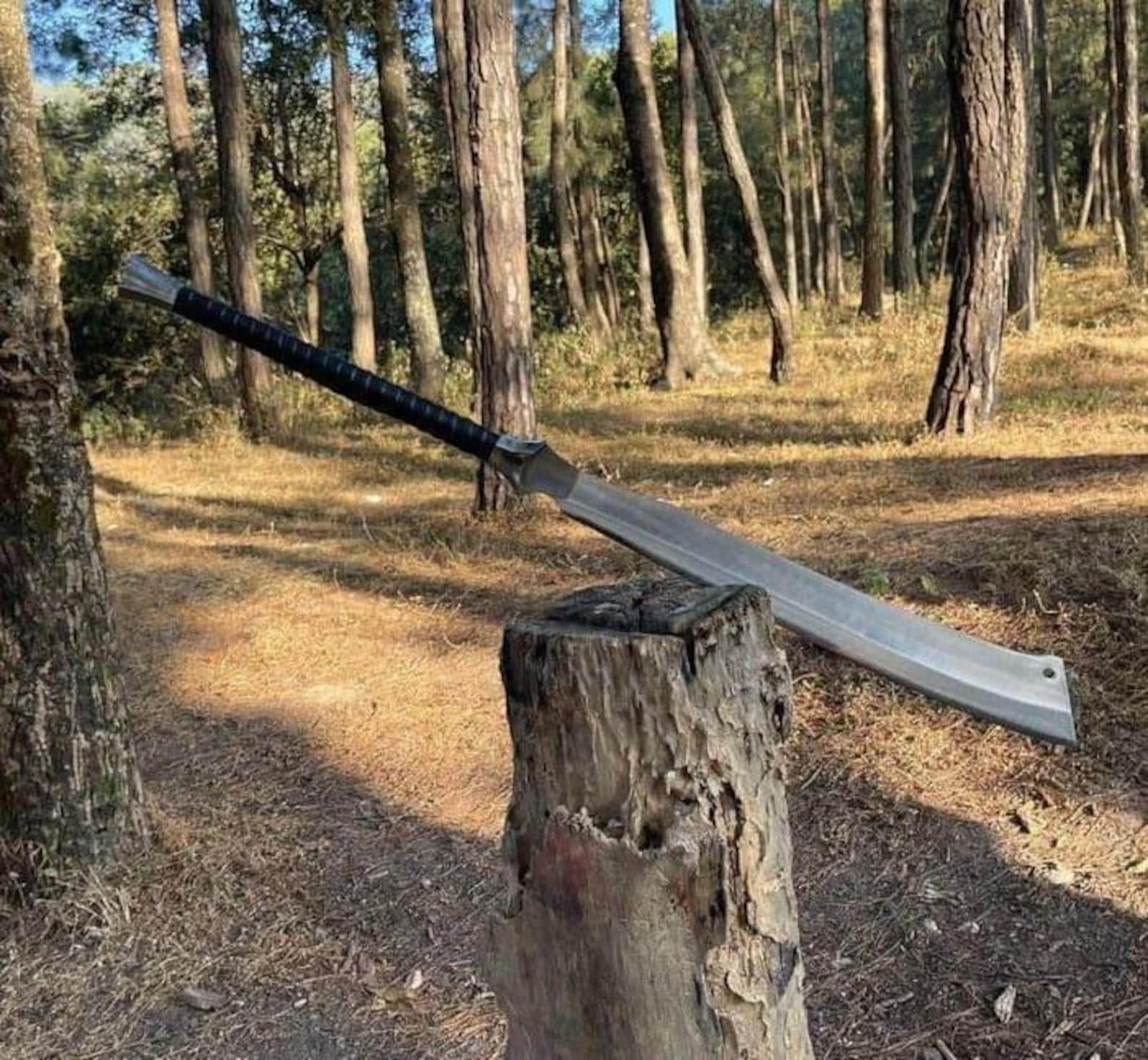 handmade high carbon steel spear 35" with rosewood & leather handle collector piece