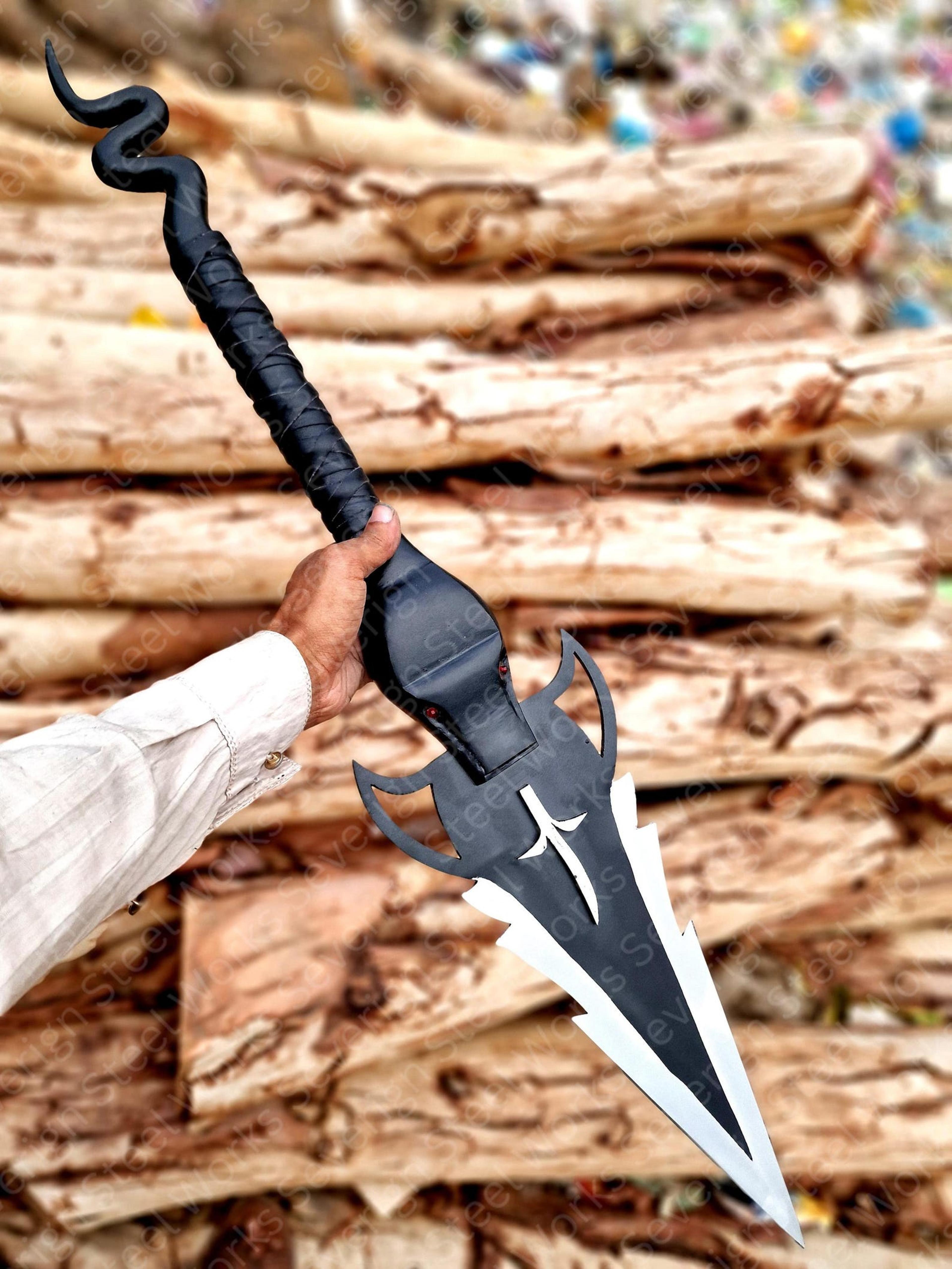 27in shadow fang fantasy dagger with black steel blade, wrapped grip & hook pommel | gothic collector piece