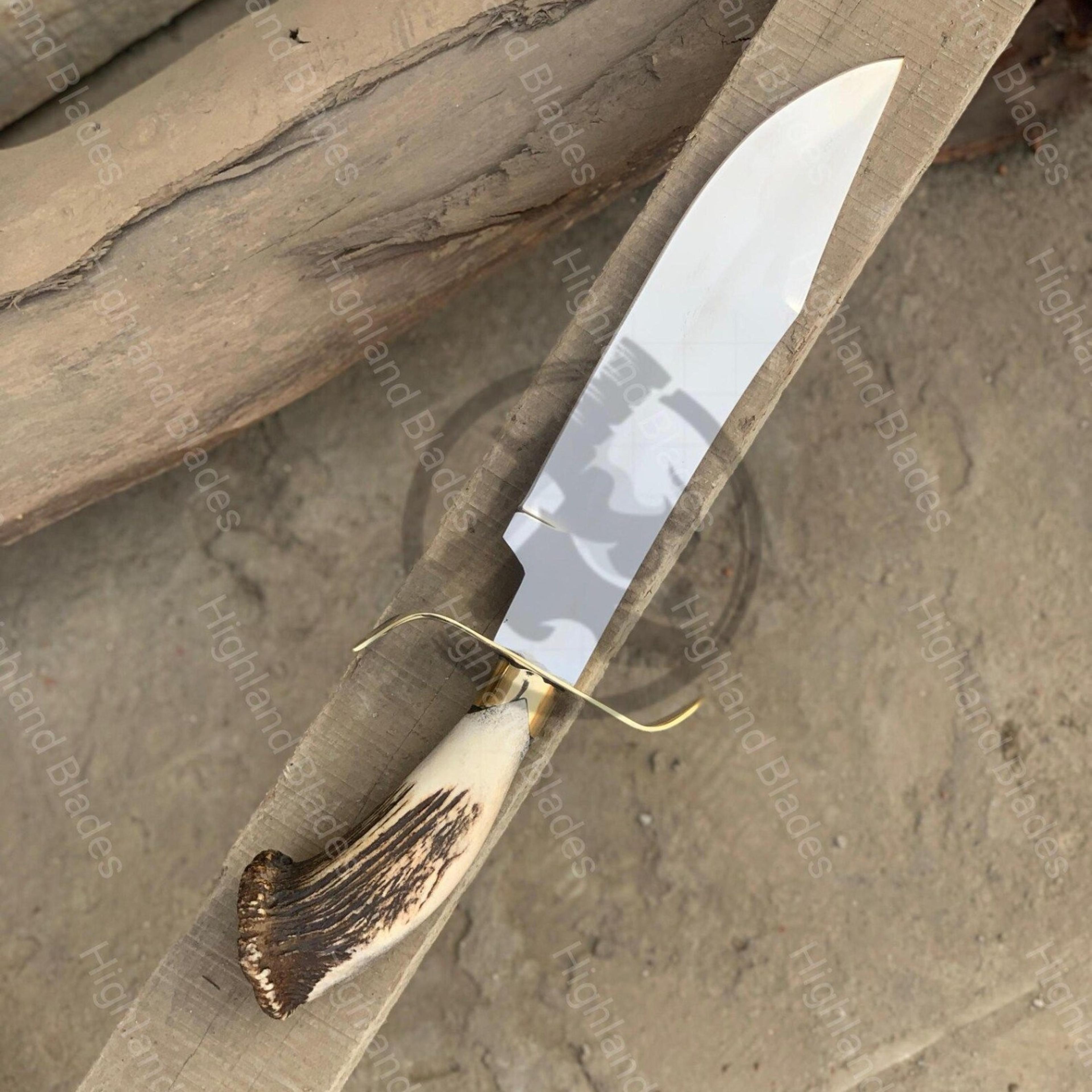 14in stag horn bowie knife with polished steel blade, brass guard & natural antler handle