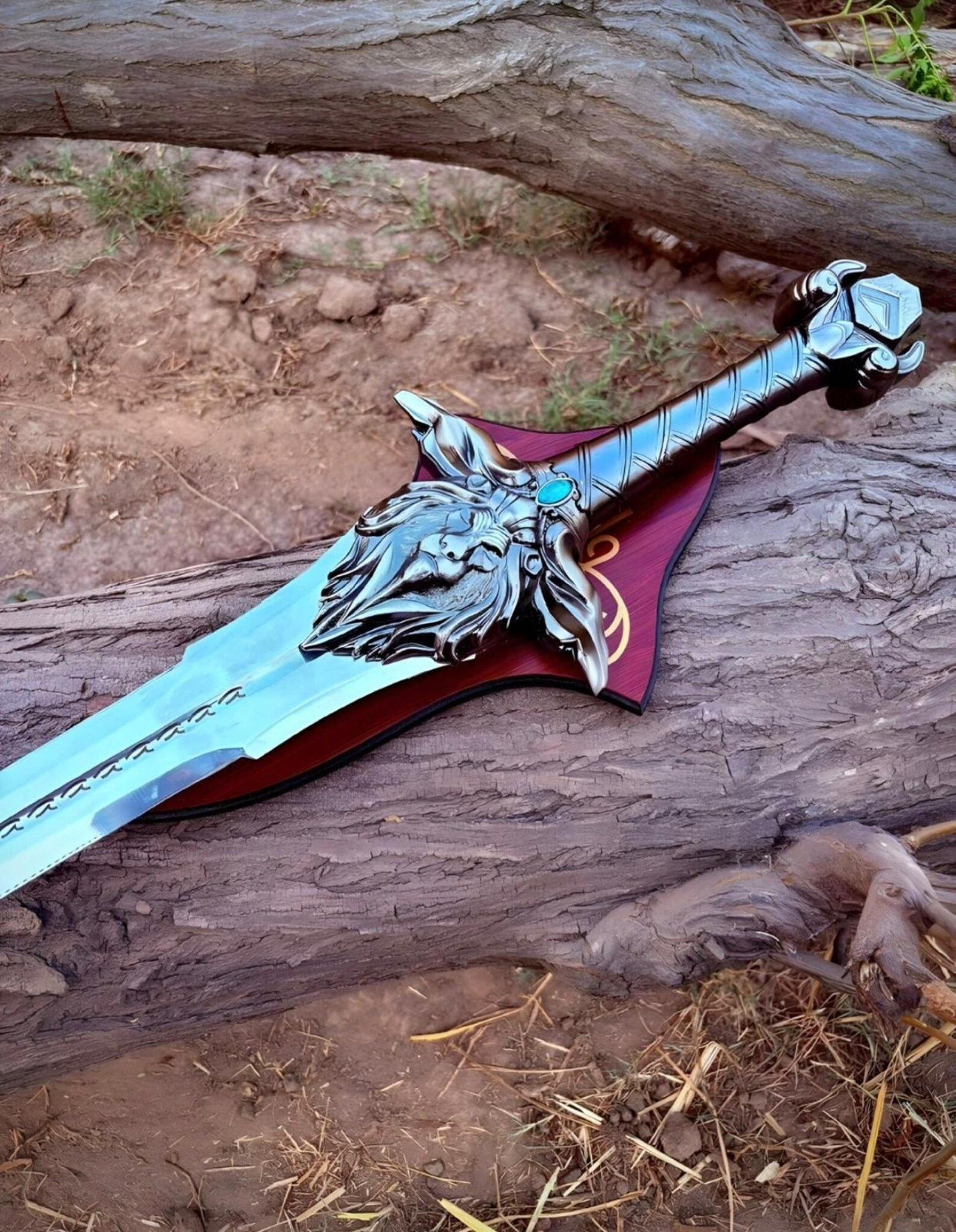 high carbon steel fantasy king sword | regal cosplay display blade