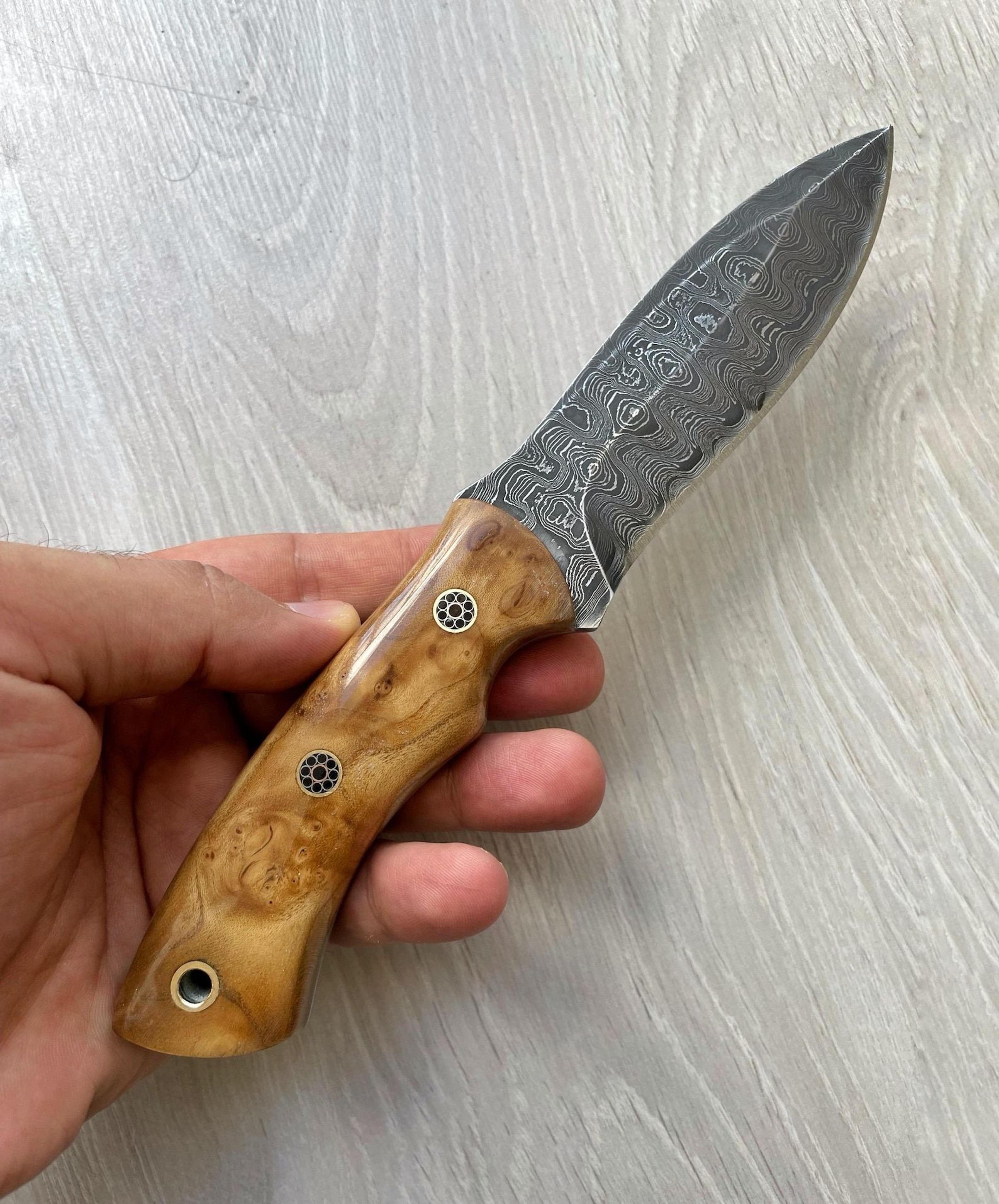 premium 150 layer damascus steel camping knife with full tang silverberry grip