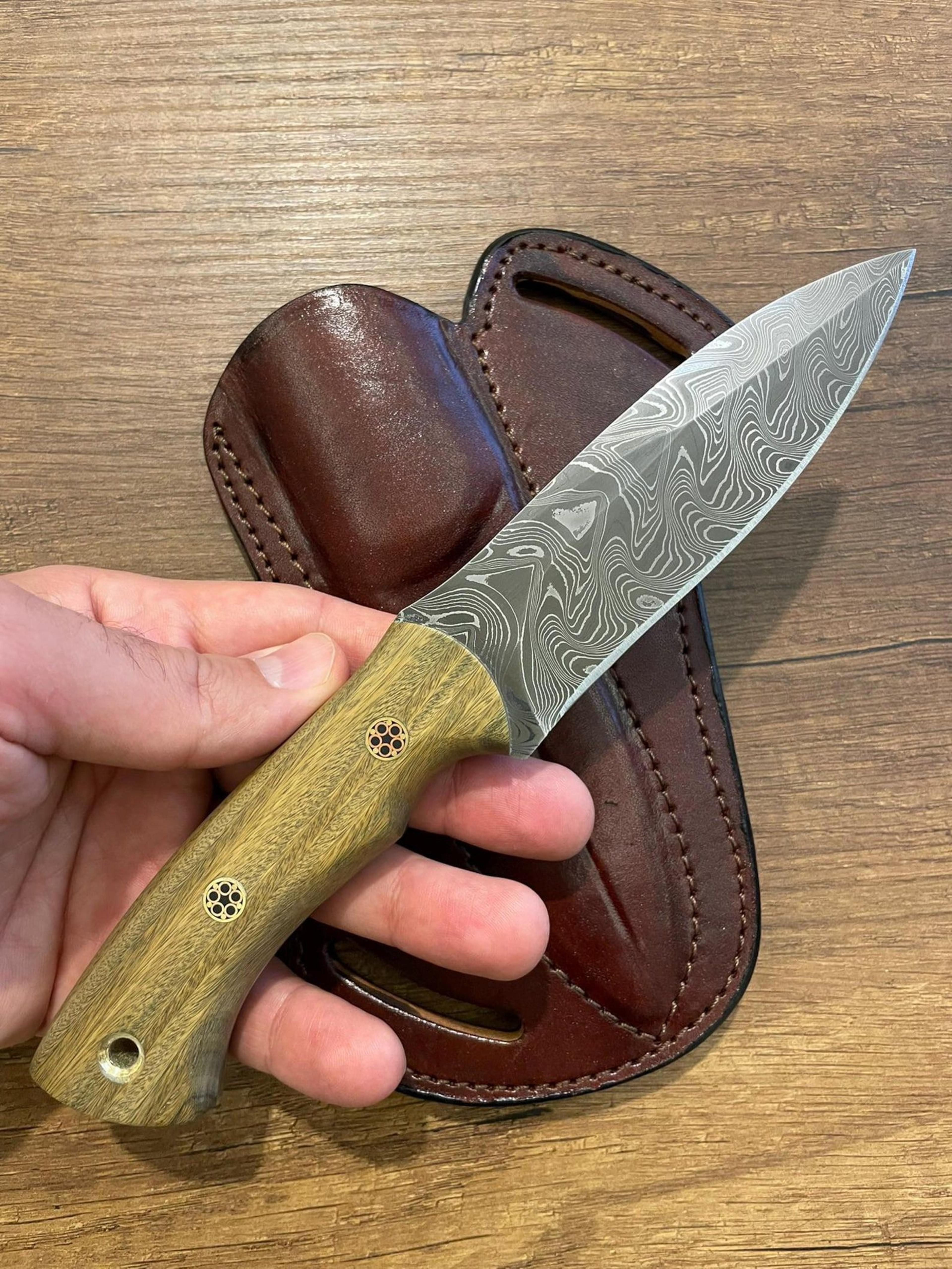 damascus bushcraft hunting knife with green rosewood handle & leather sheath
