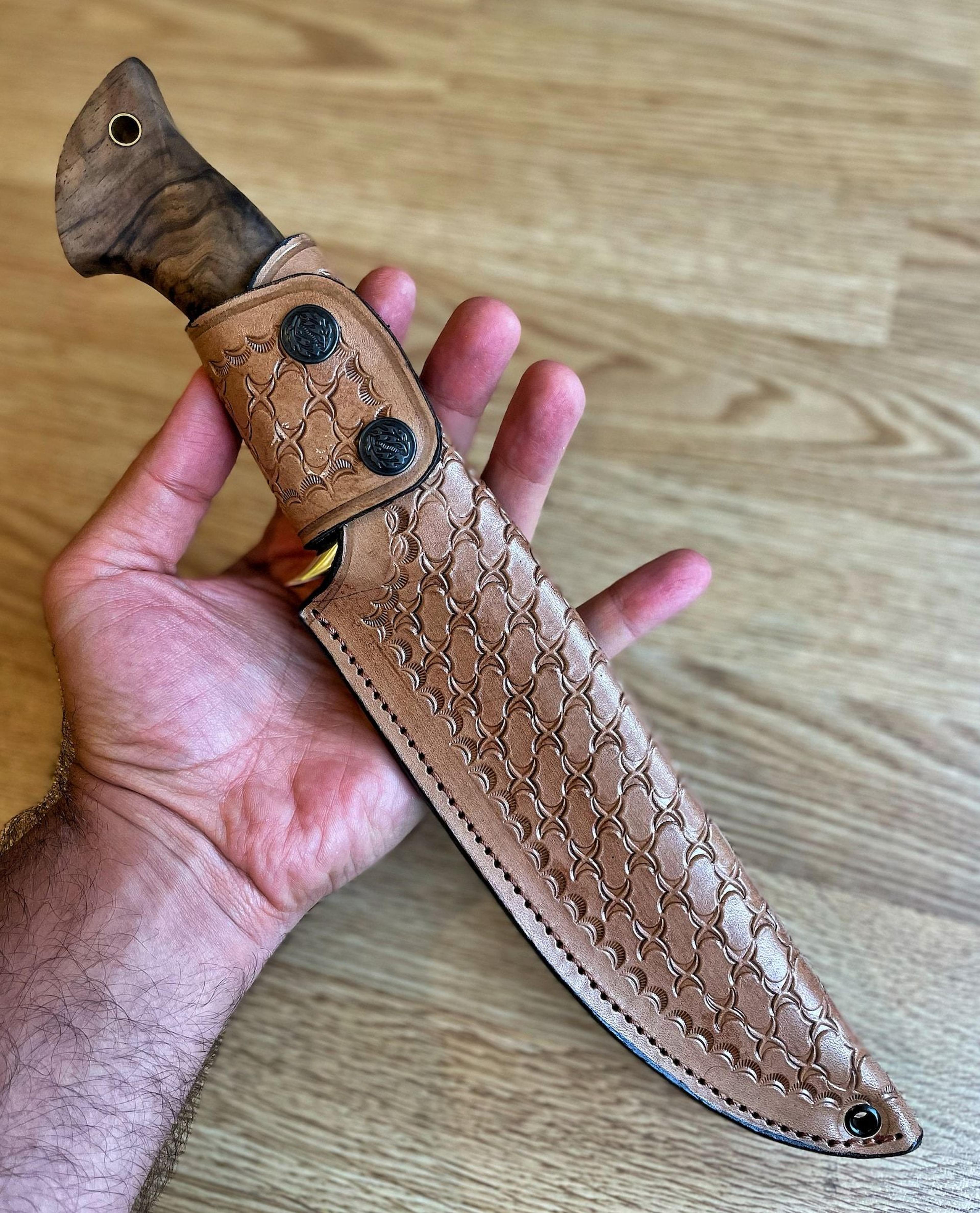 handmade damascus bowie knife – walnut & ebony wood hunting blade