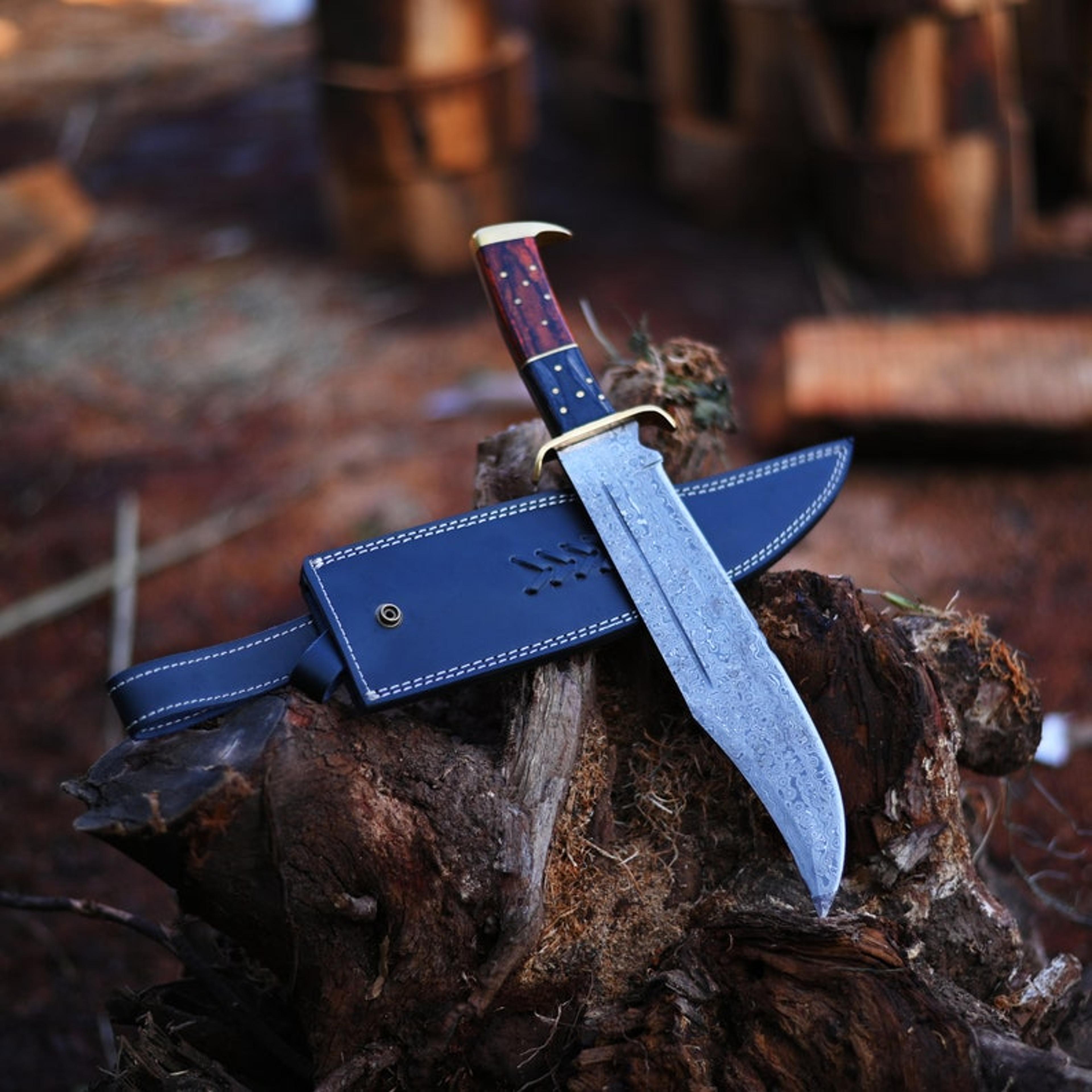 handmade damascus steel bowie knife | christmas gift for him | premium blade for hunting and camping | gift idea for him