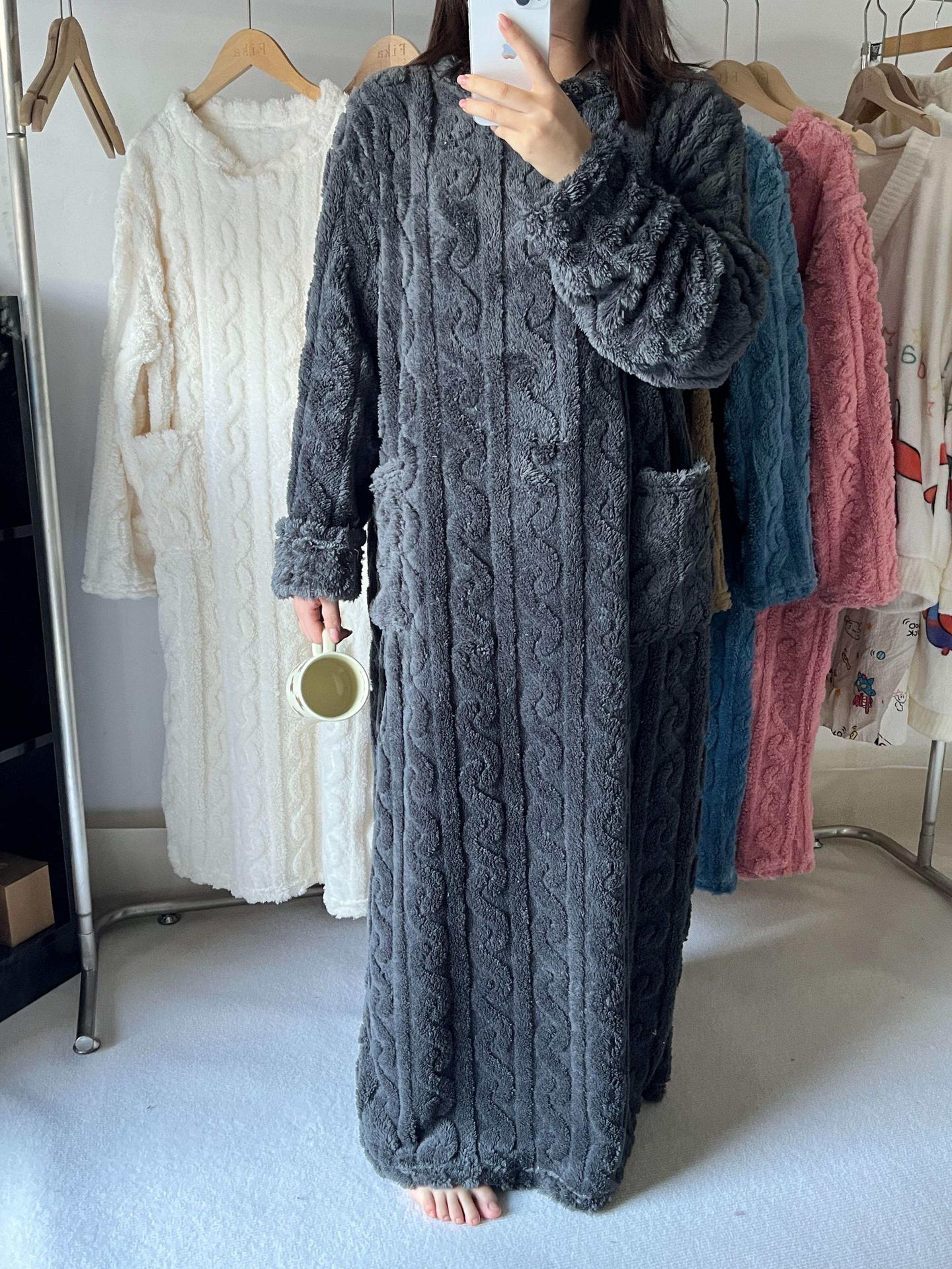 autumn and winter bathrobe woman, coral velvet jacquard sleeping gown, long section solid colour warm bath robe