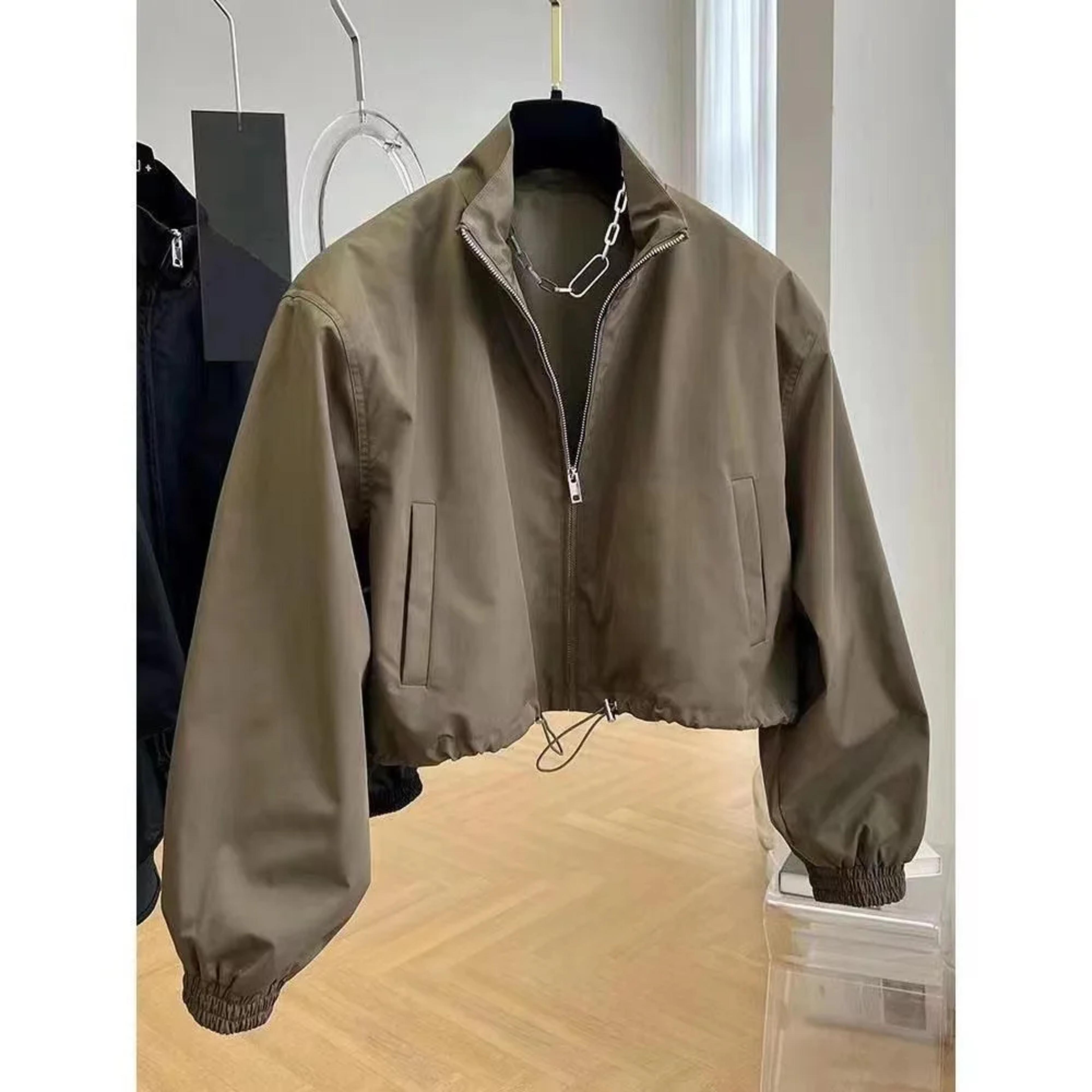 elegant casual chic jacket, korean style high end feel, stand collar cropped design for women, petite workwear, autumn