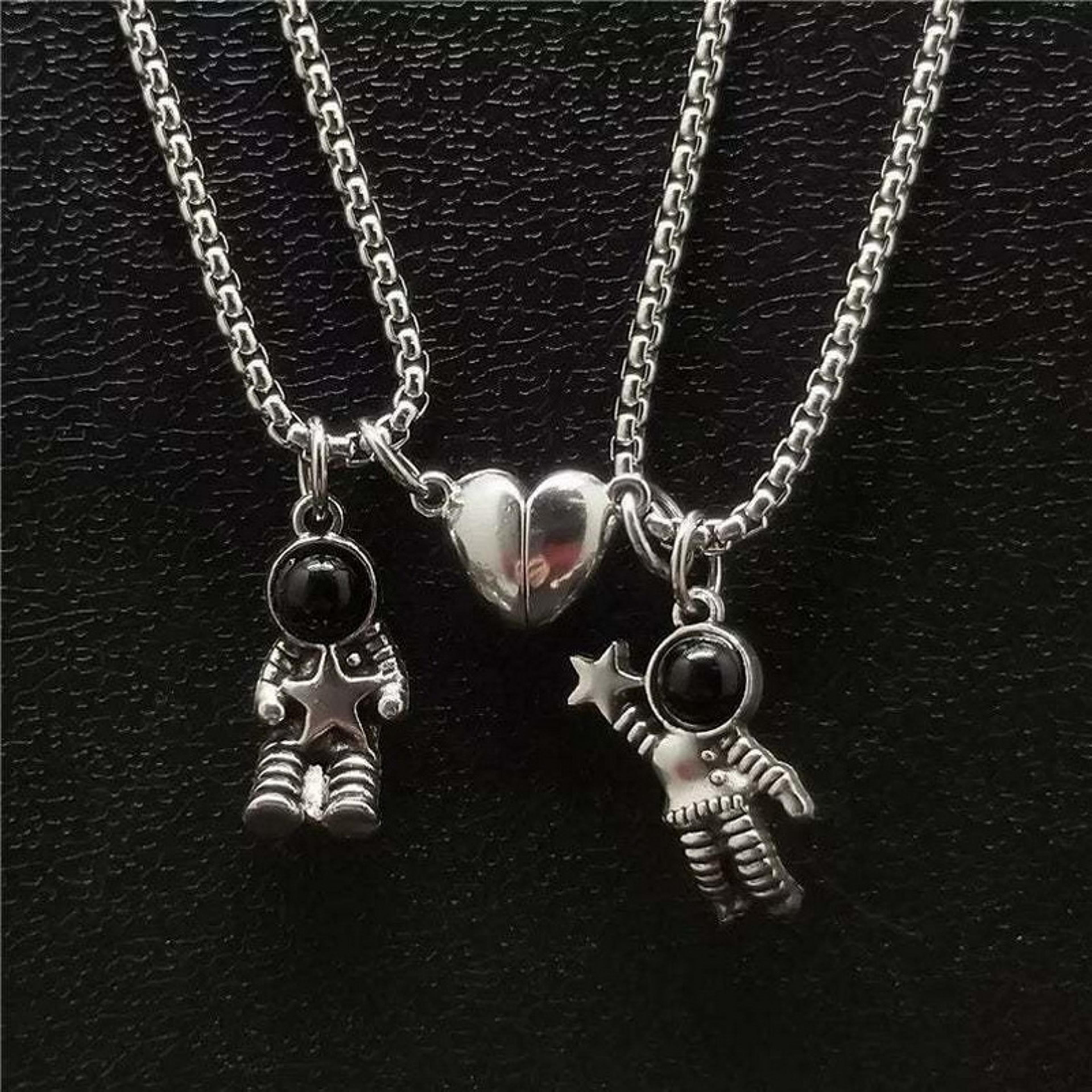 astronaut star magnetic heart necklace, creative spaceman pendant couple jewelry, lovers friendship gift