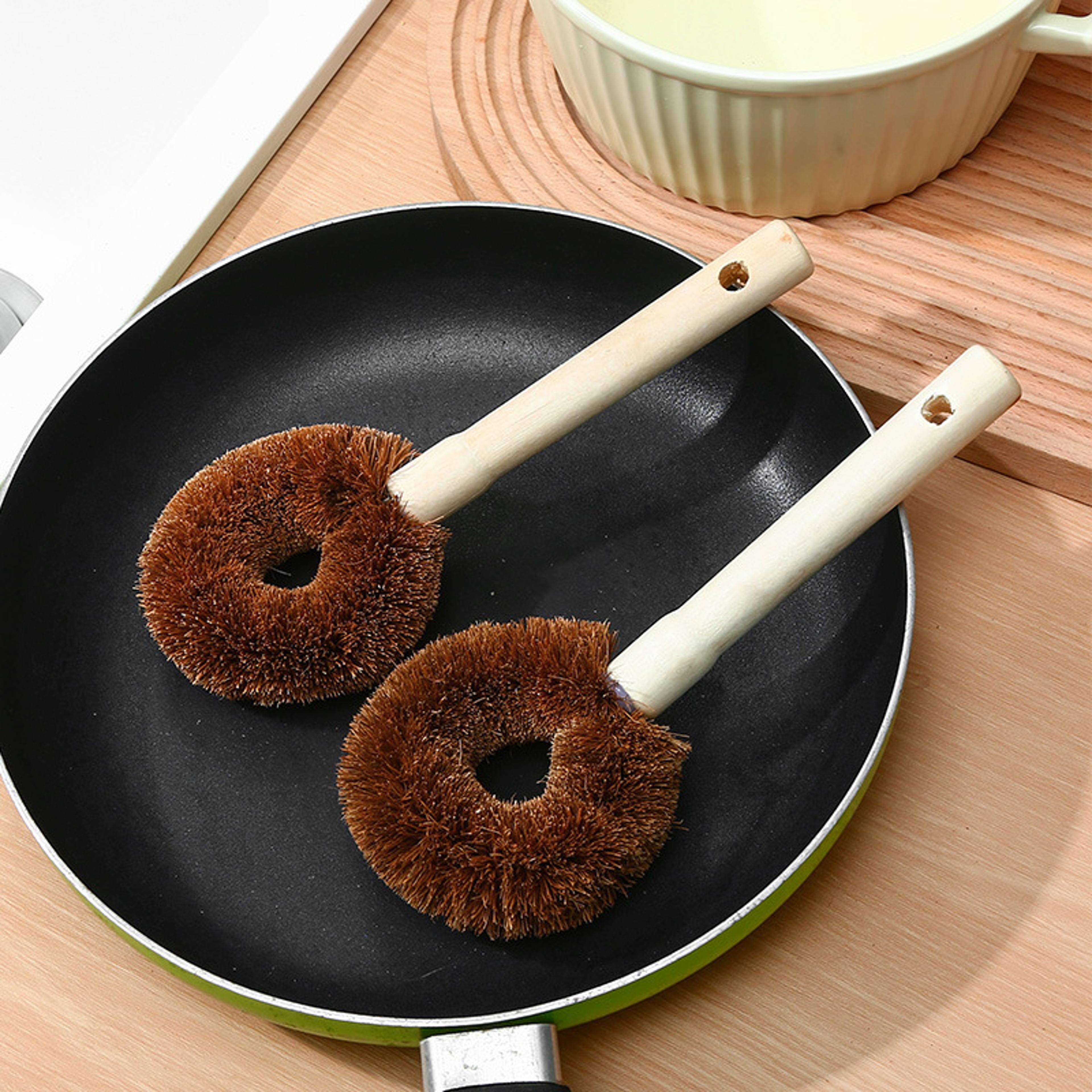 coconut fiber pot scrubber brush set with long handle & wooden grip for non stick cookware