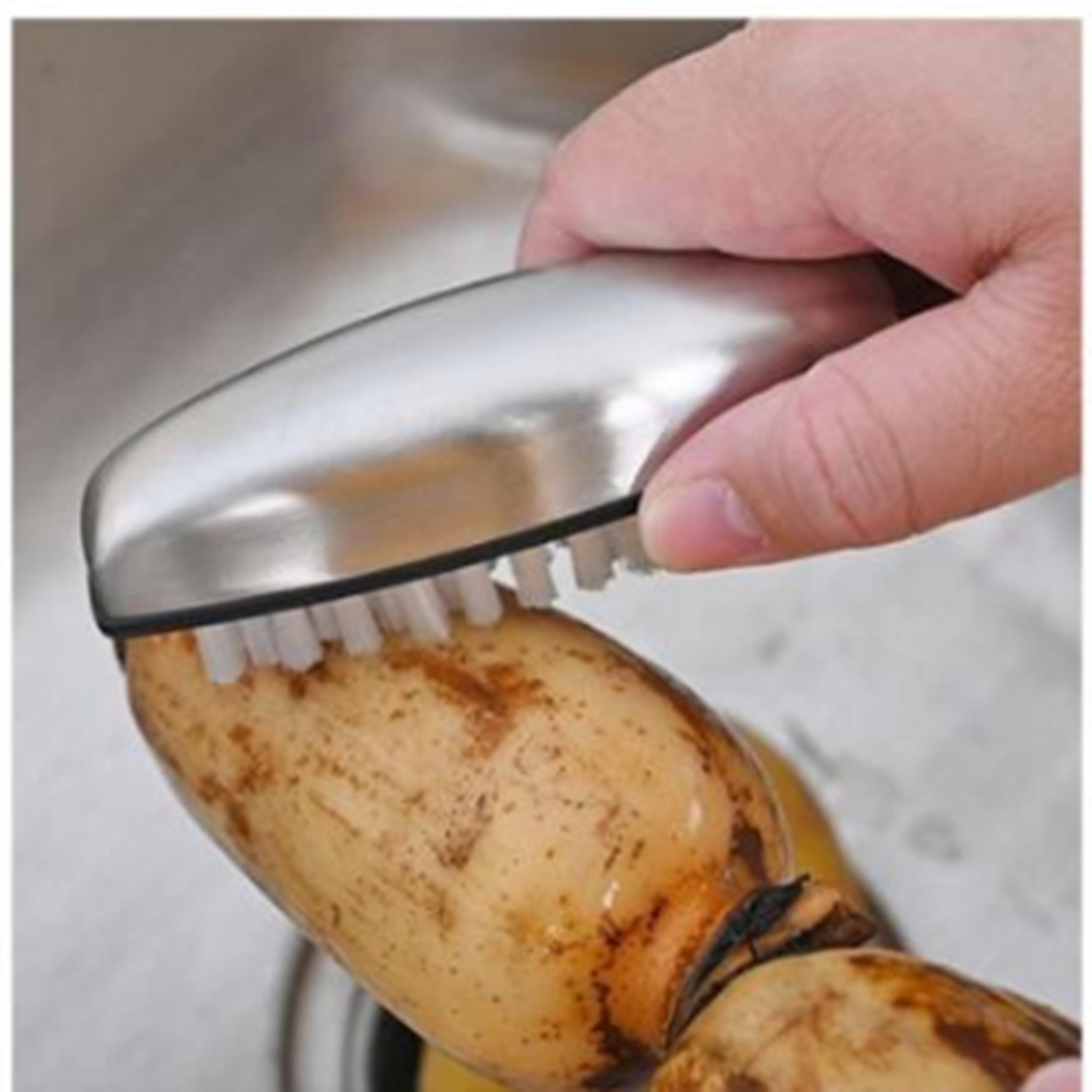 finger fit produce cleaning brush for potatoes, carrots & vegetables