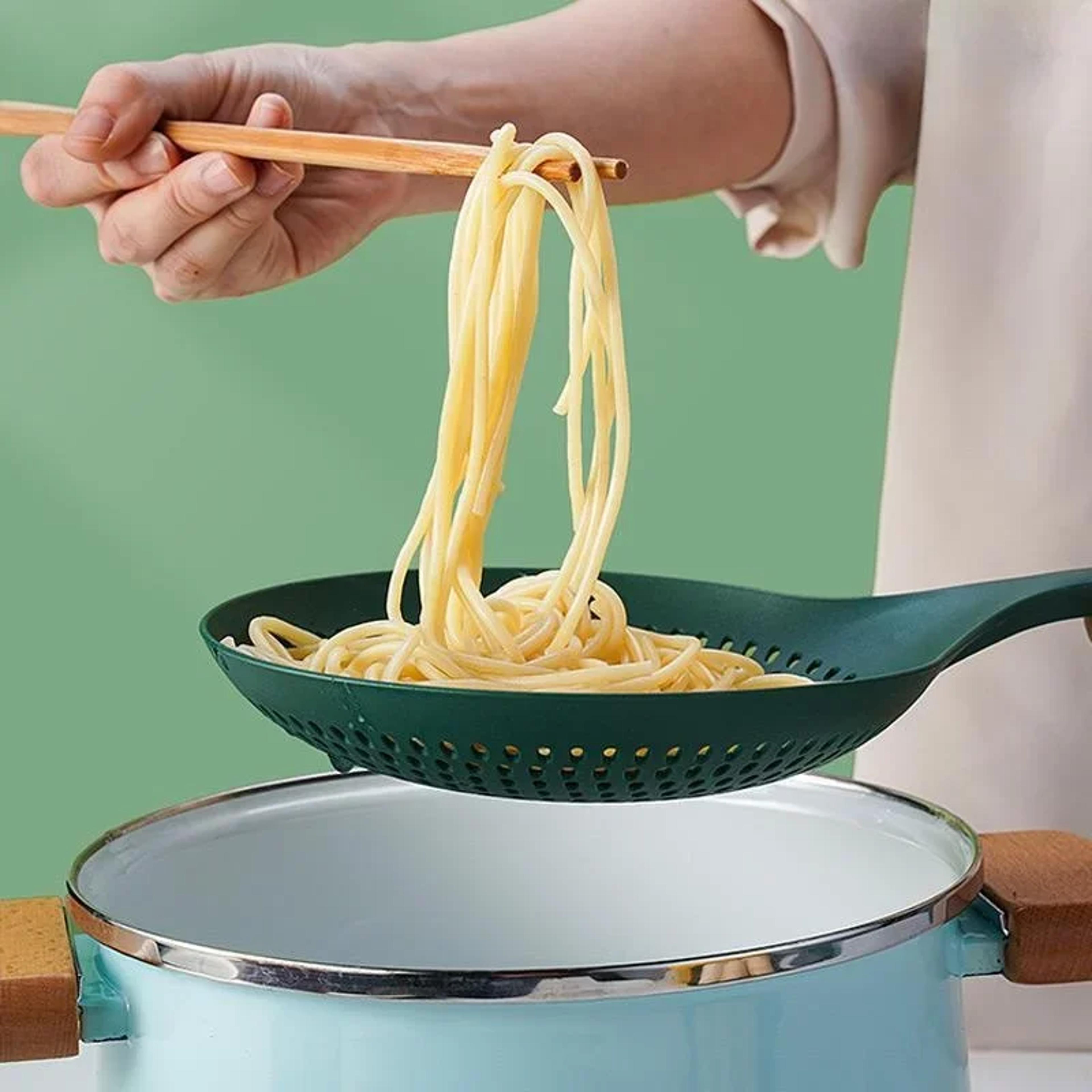 heat resistant pasta strainer spoon large scoop colander for fast draining & serving