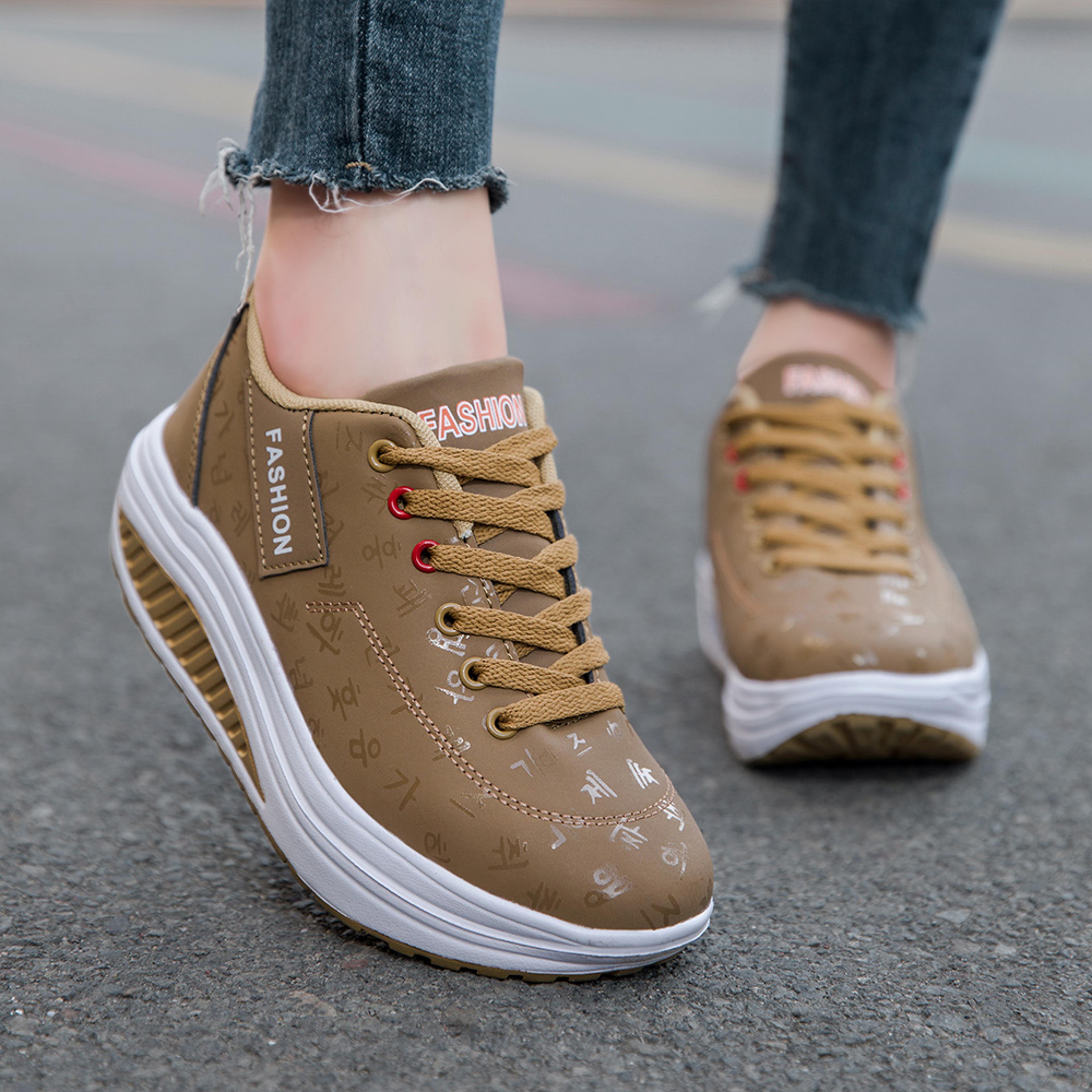 breathable ladies casual sports shoes, comfortable wedge heel sneakers, lace-up thick sole