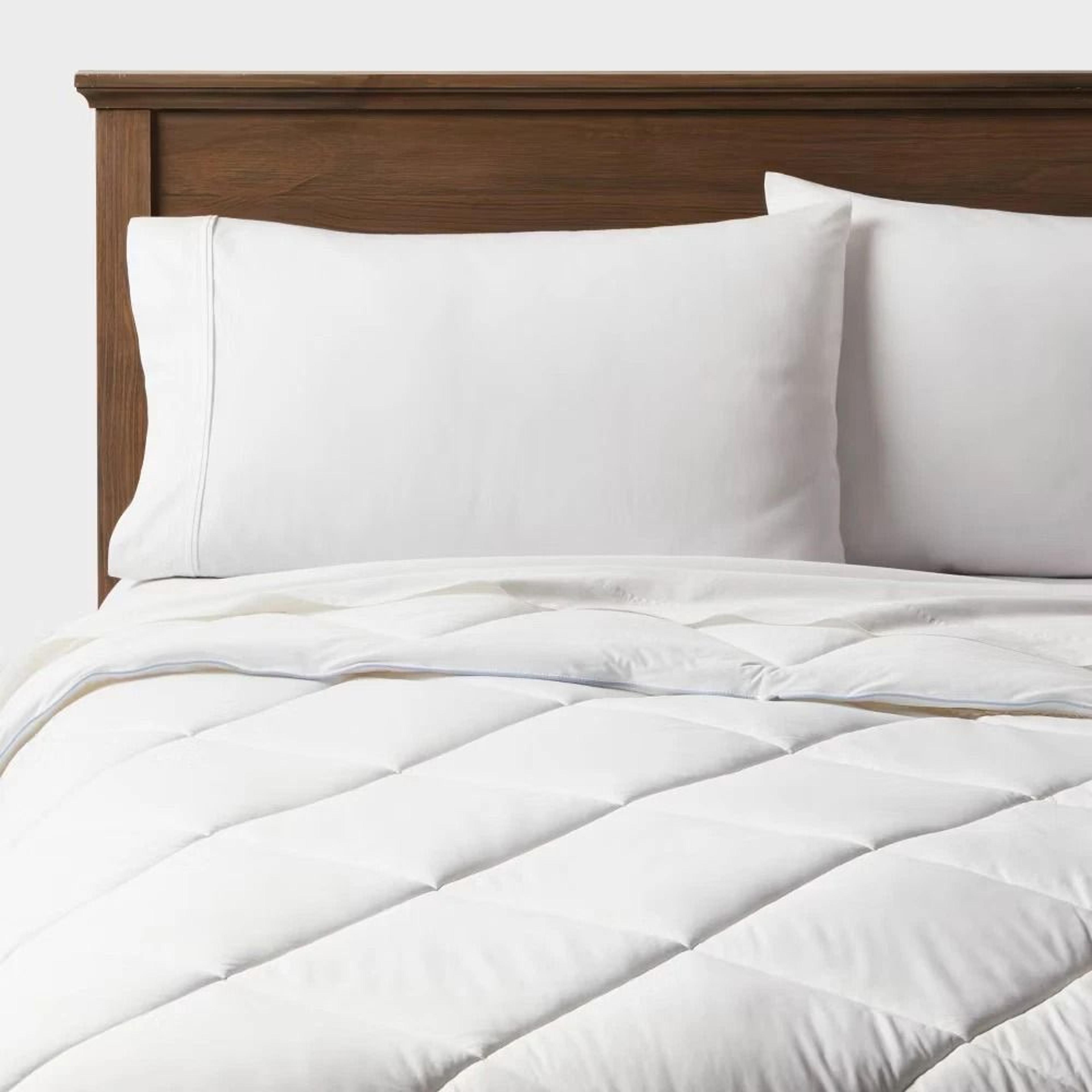 full/queen cool touch down alternative duvet insert, threshold cooling, soft polyester fiber, ideal for cozy bedrooms