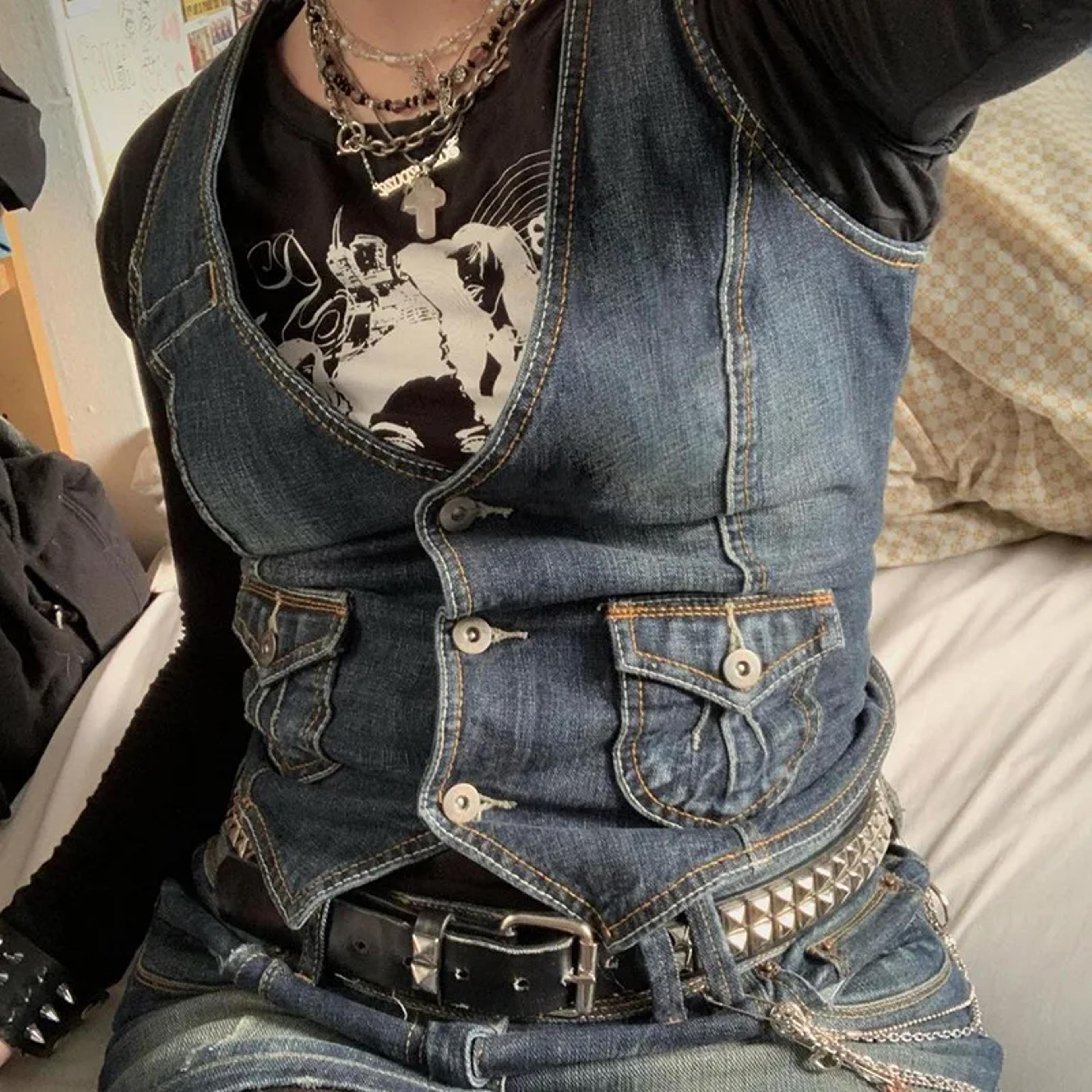 slim fit women's denim vest, dense fabric, european american style, silhouette smoothing