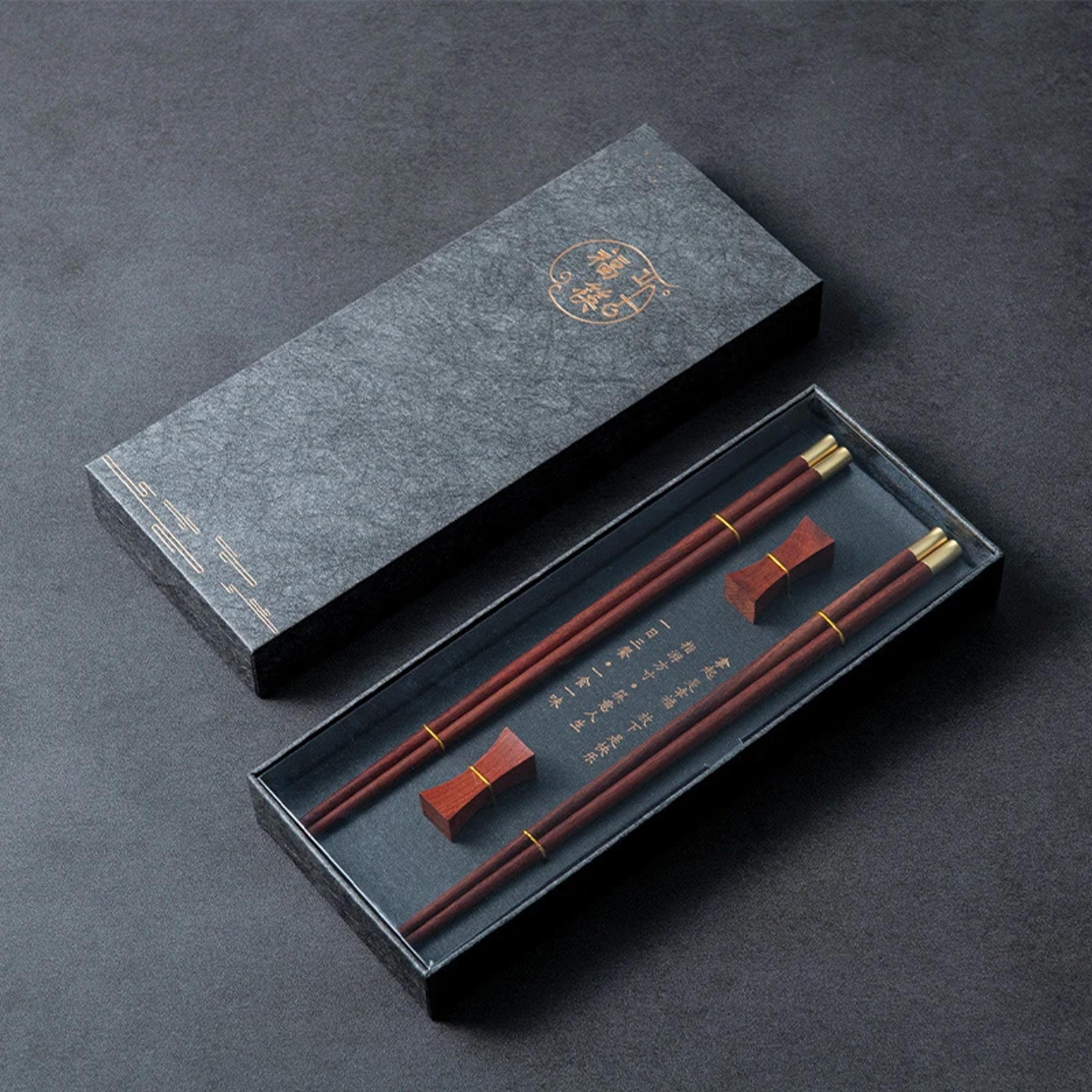 premium natural red sandalwood chopsticks, household cutlery set, gift box packaging, high quality chinese tableware