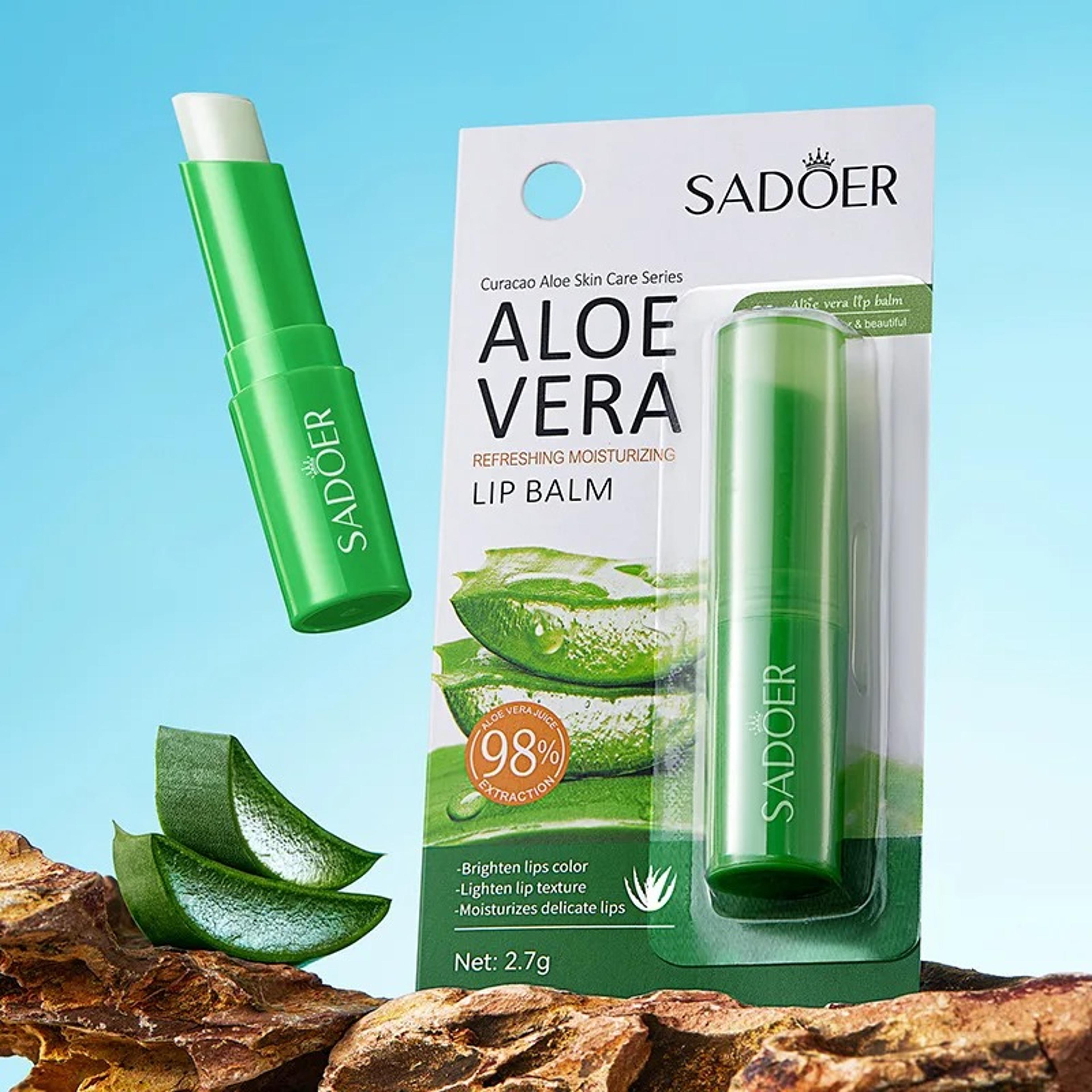 lip aloe balm nourishing refreshing hydrating and moisturizing, preventing cracking and repairing, gentle non irritating