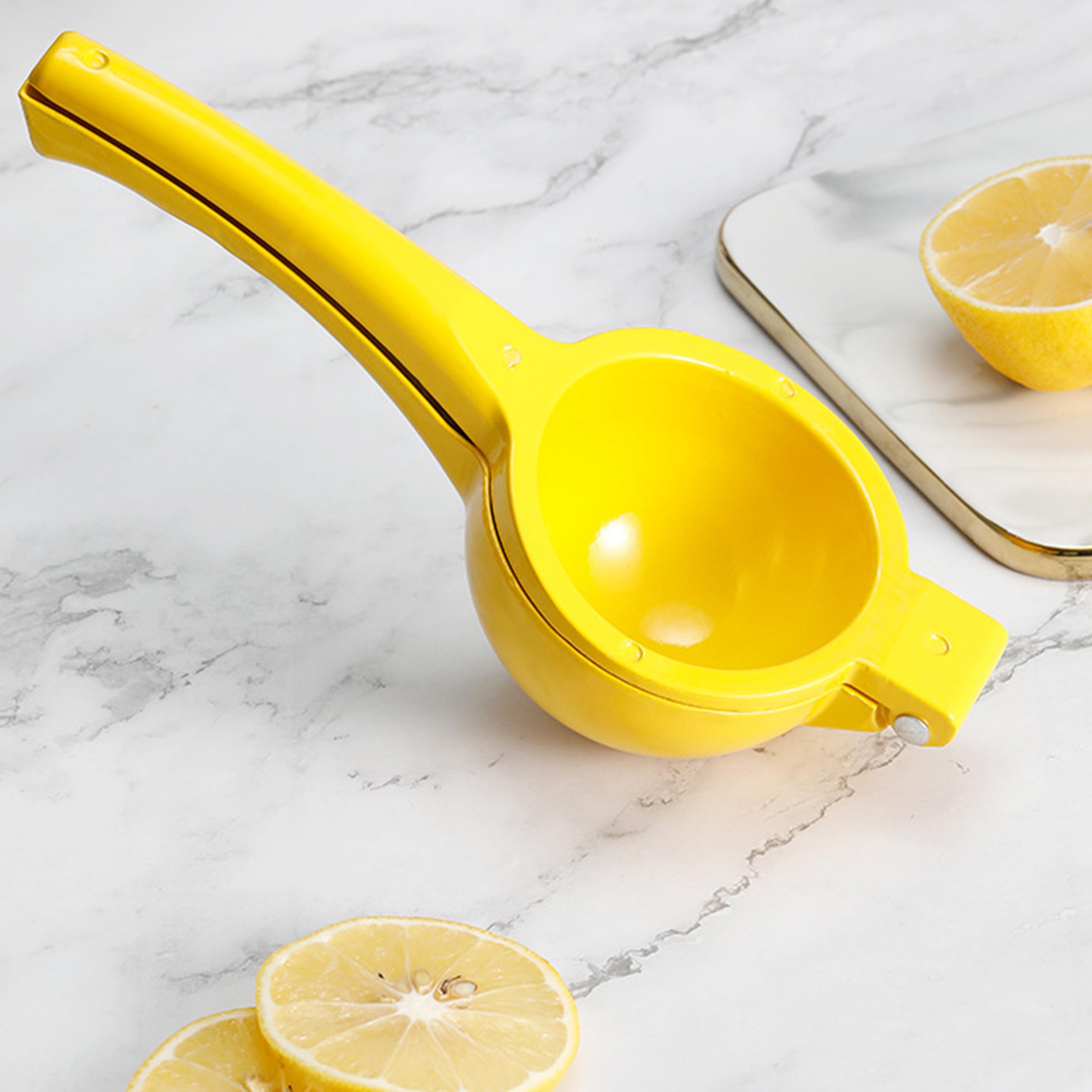 fresh press portable citrus lemon squeezer & manual orange juicer