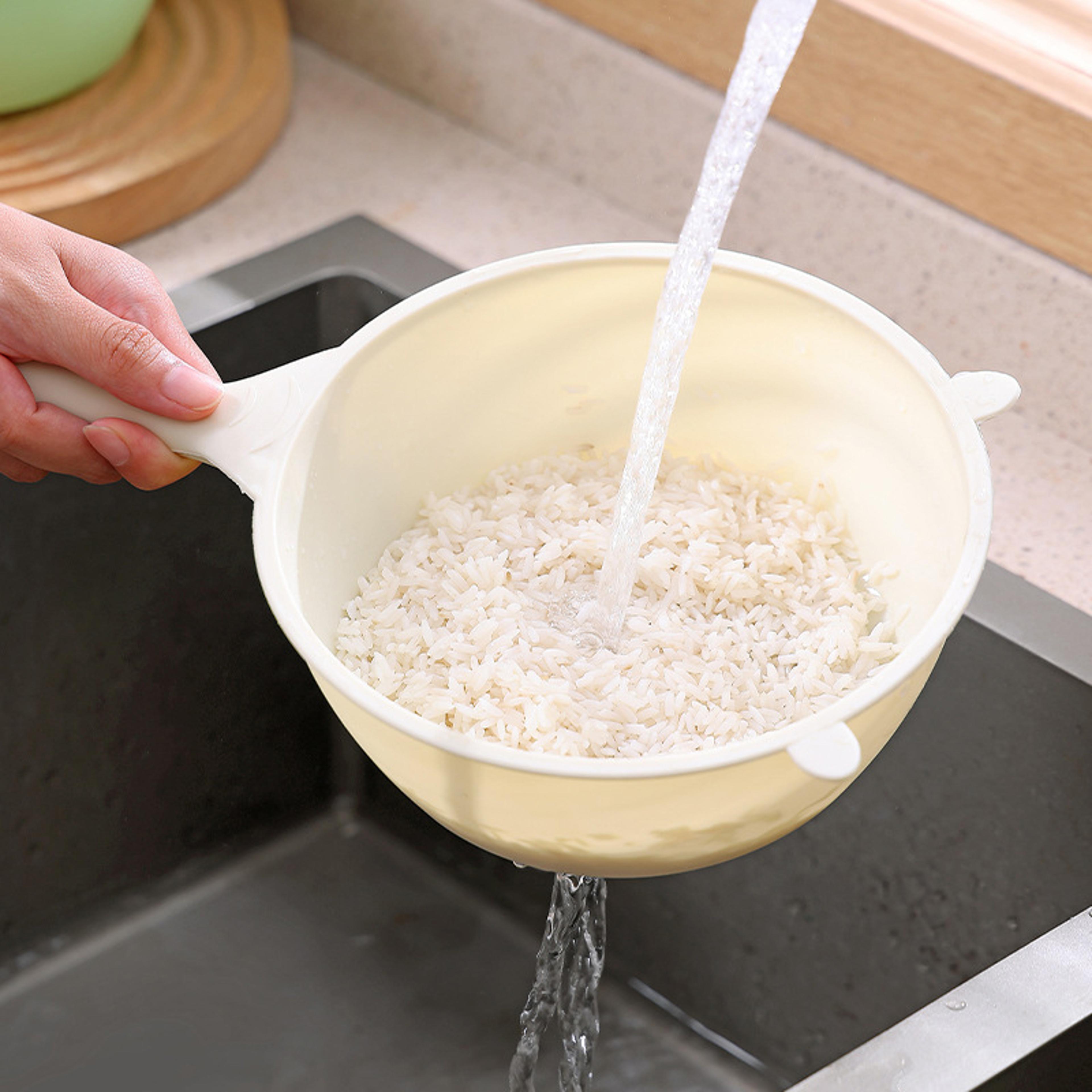 multi-purpose rice strainer plastic colander kitchen drain basket with ergonomic long handles