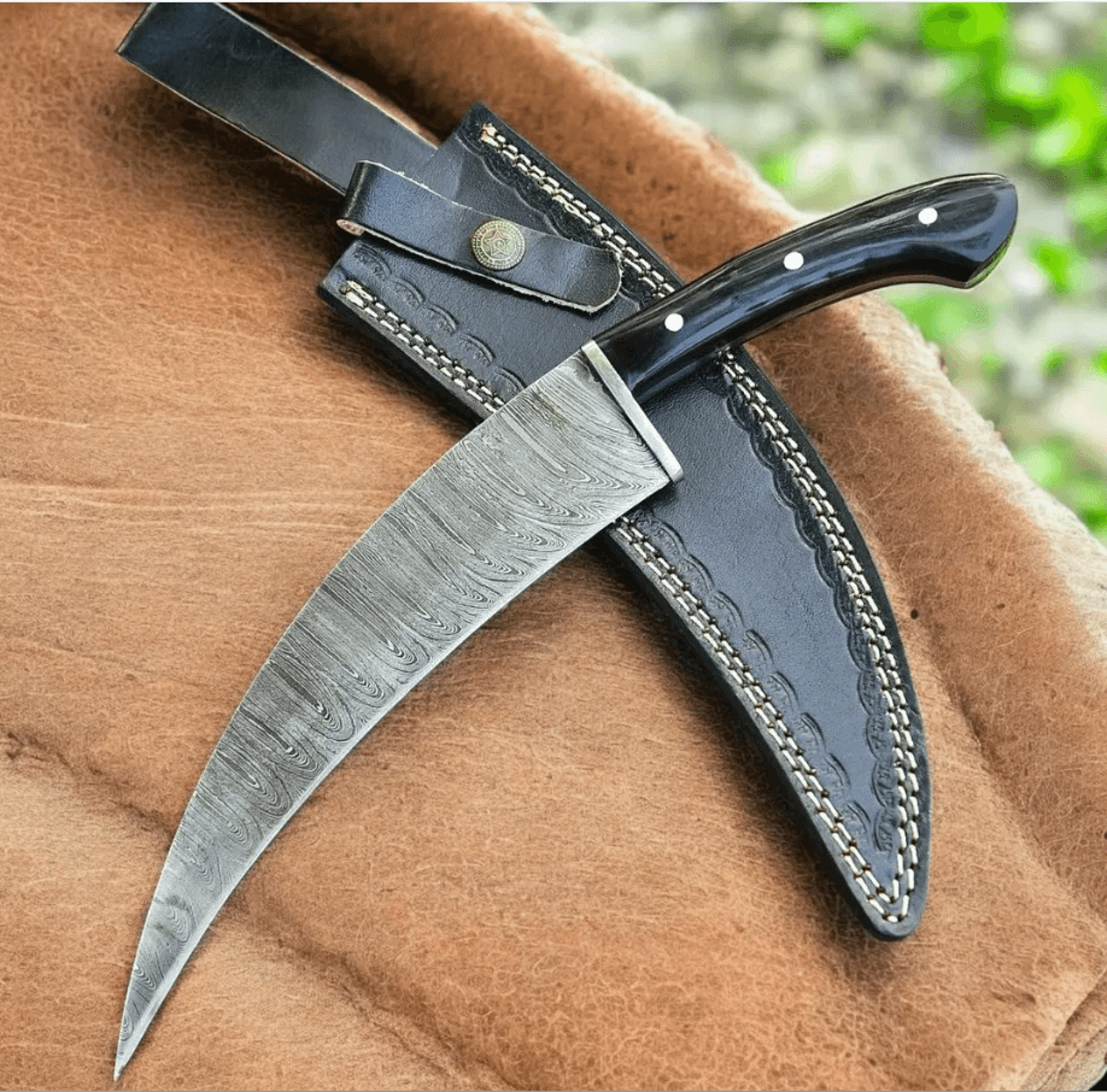 high carbon steel knife | ghostface-inspired movie prop replica | leather sheath included