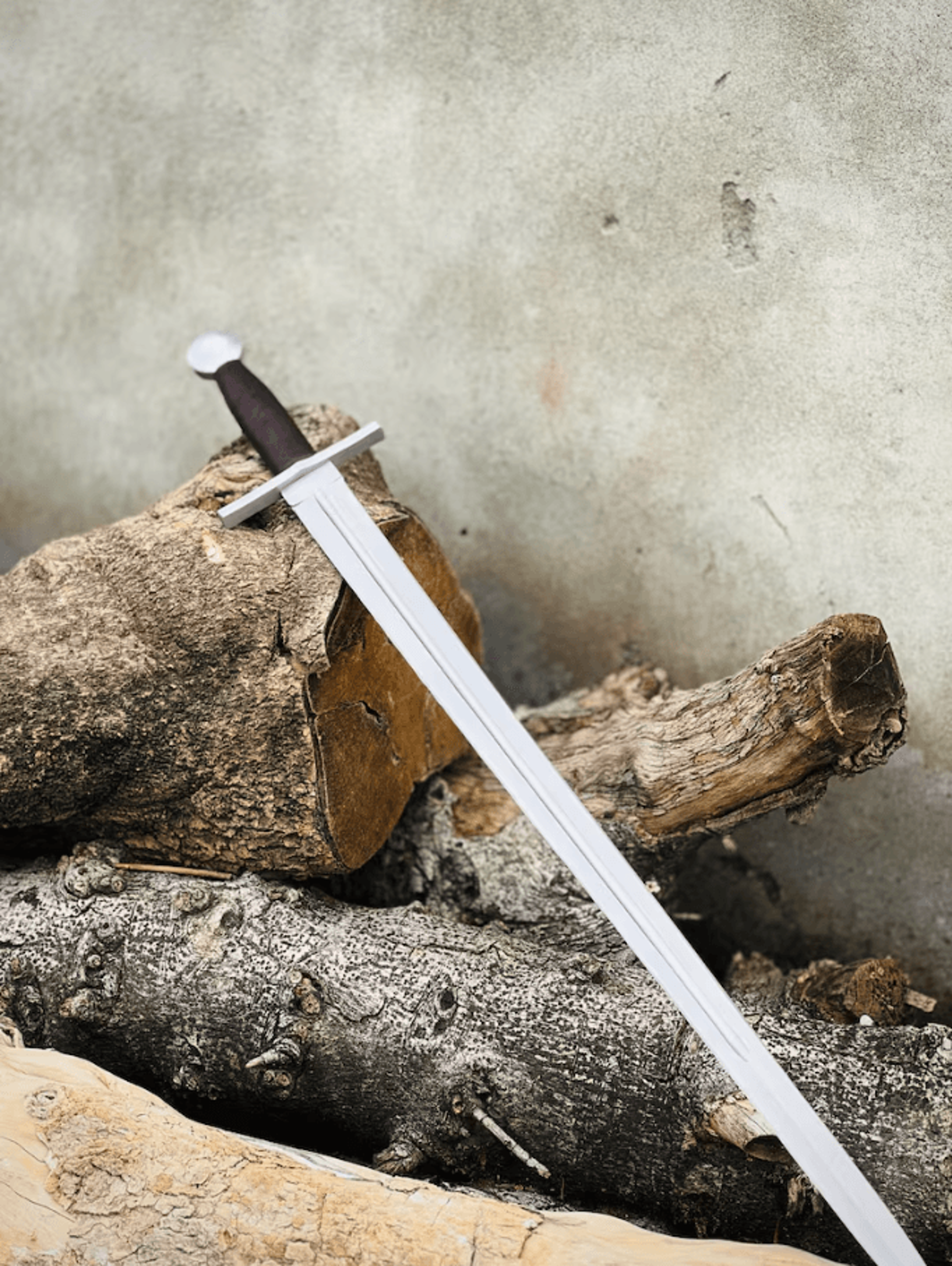 handmade -forged high carbon steel viking sword with wooden scabbard - 36i nch cosplay display