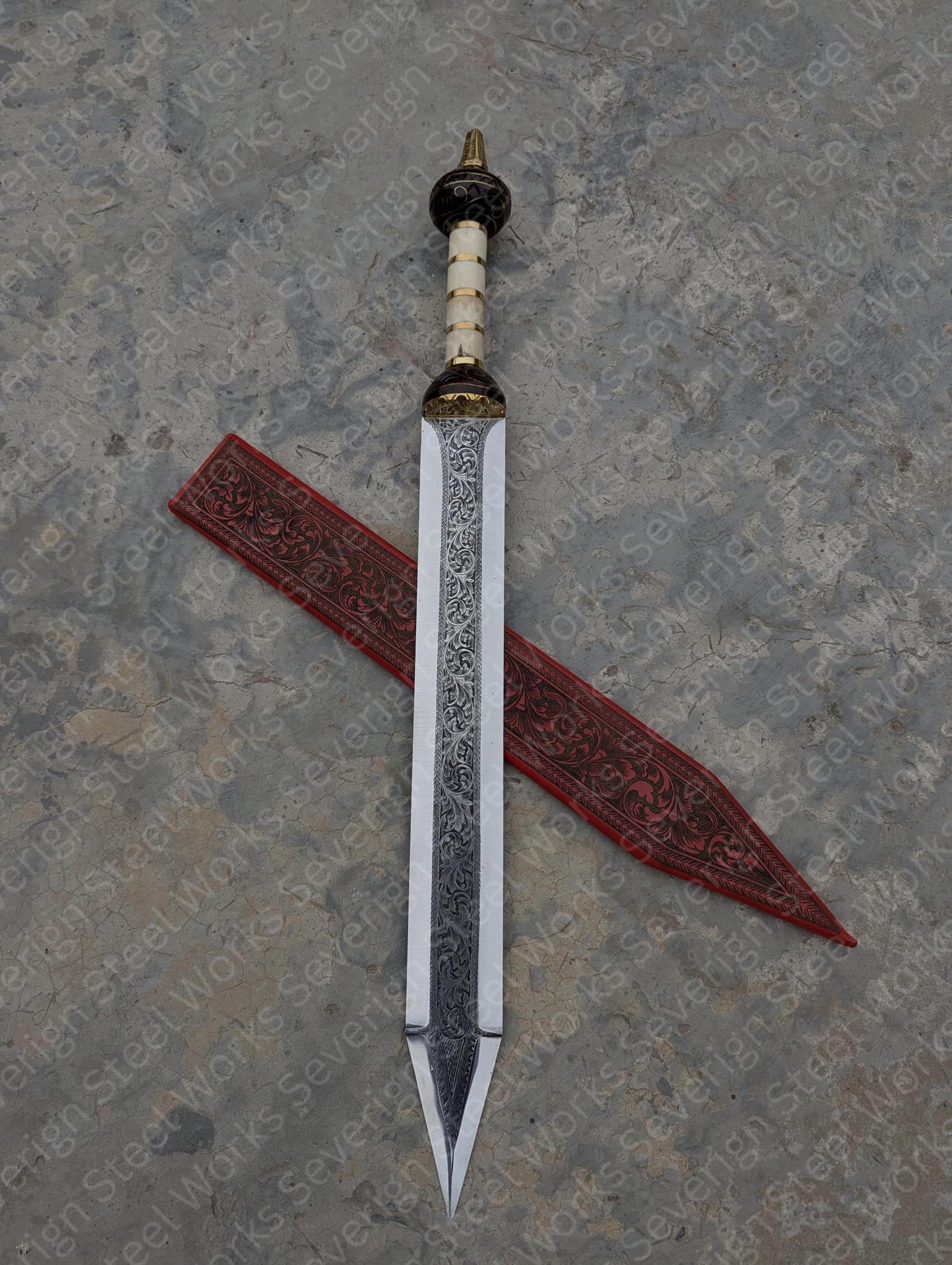forged roman gladius sword – handmade 1095 carbon steel engraved blade with decorative leather scabbard