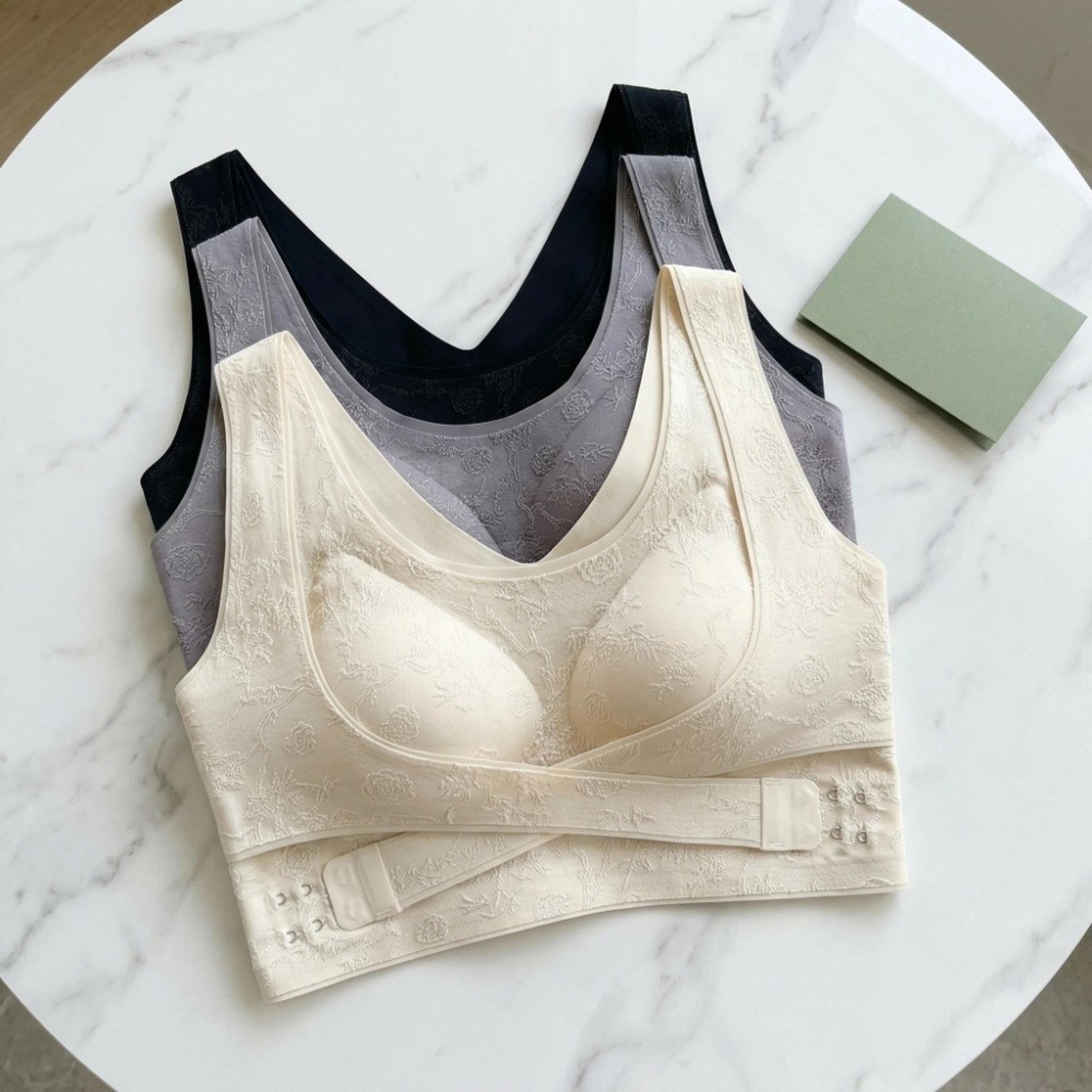 comfortfit plus size front closure seamless push up bra with cross back support