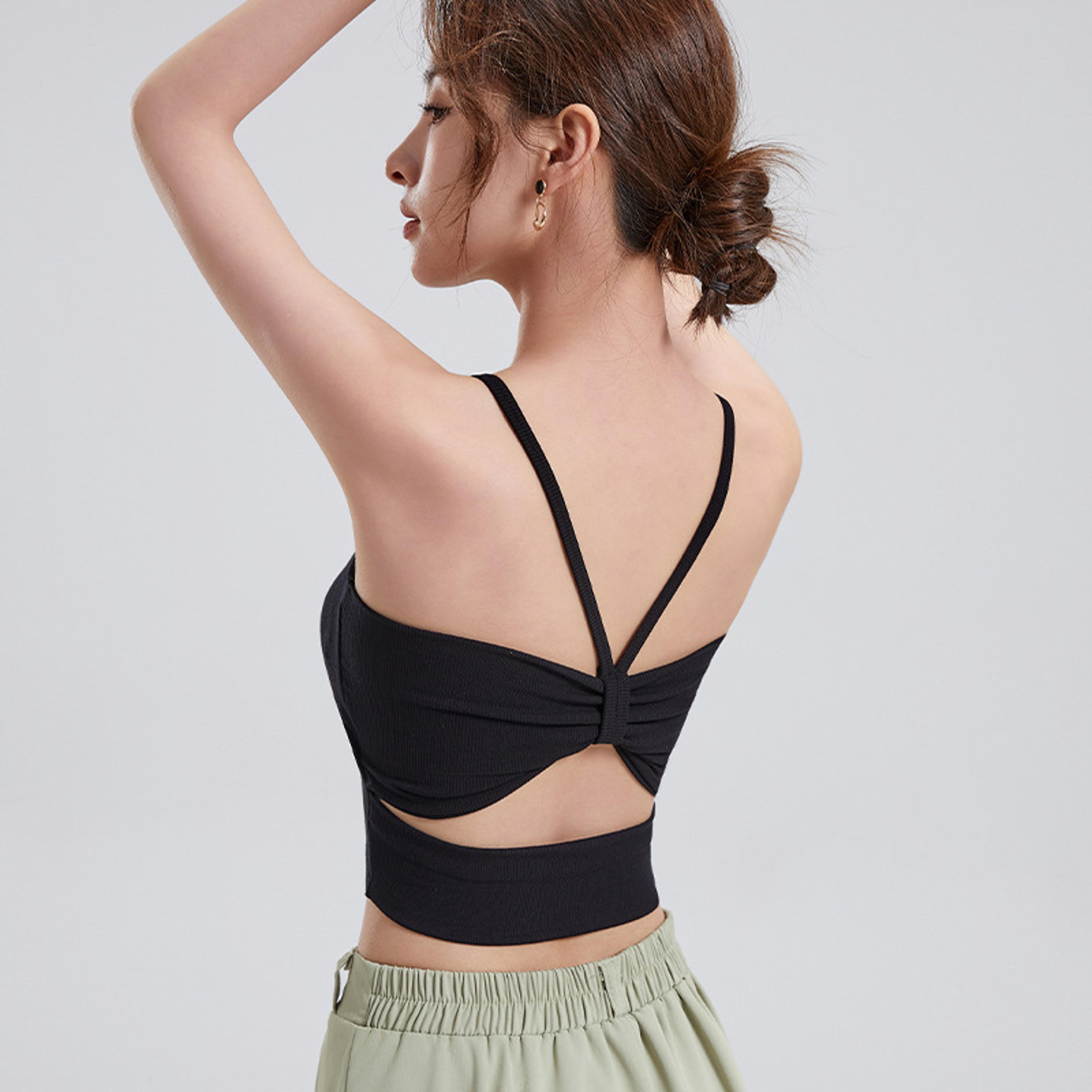 trendy summer backless crop top – slim fit vest top for streetwear & outdoor style