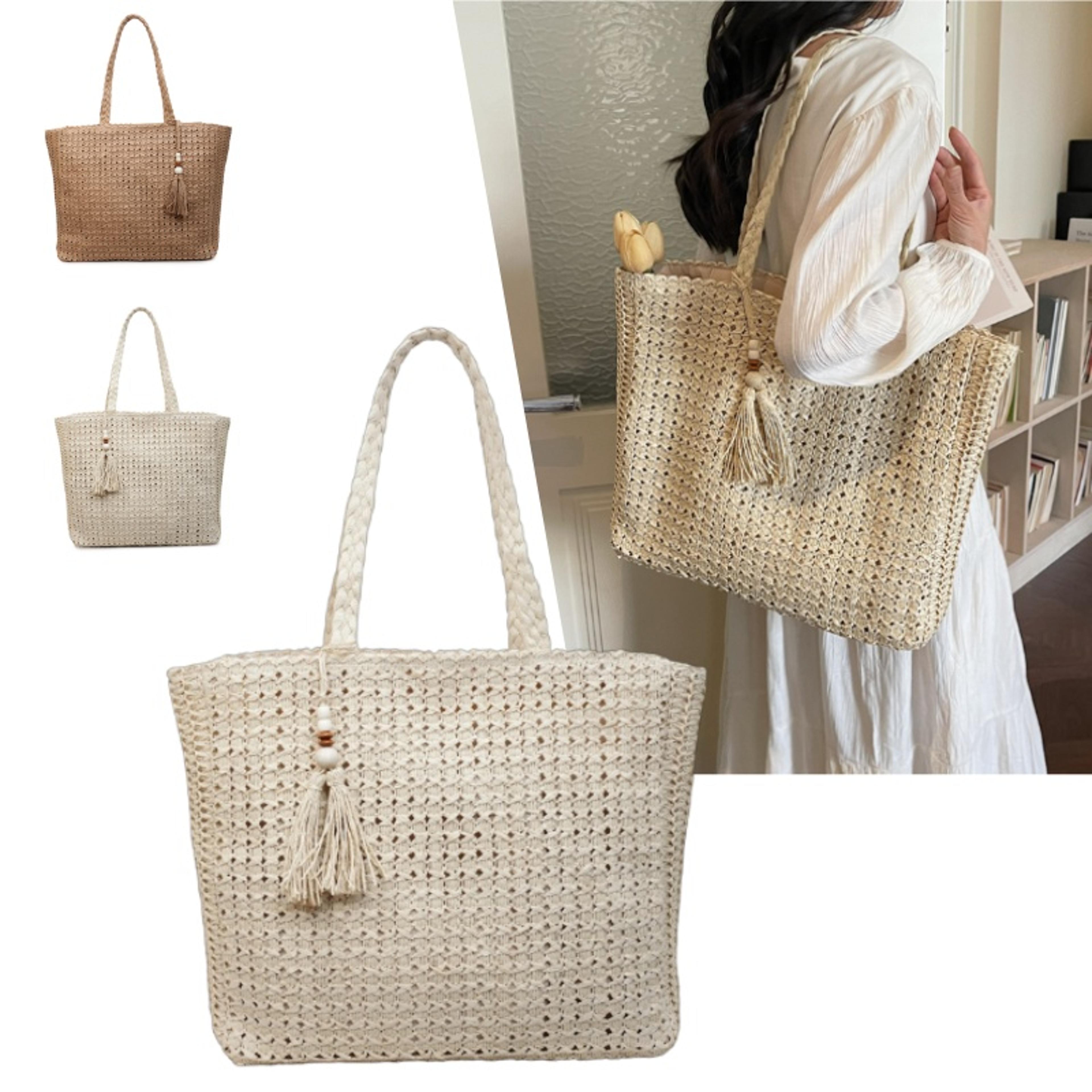 boho summer straw beach tote bag with tassel