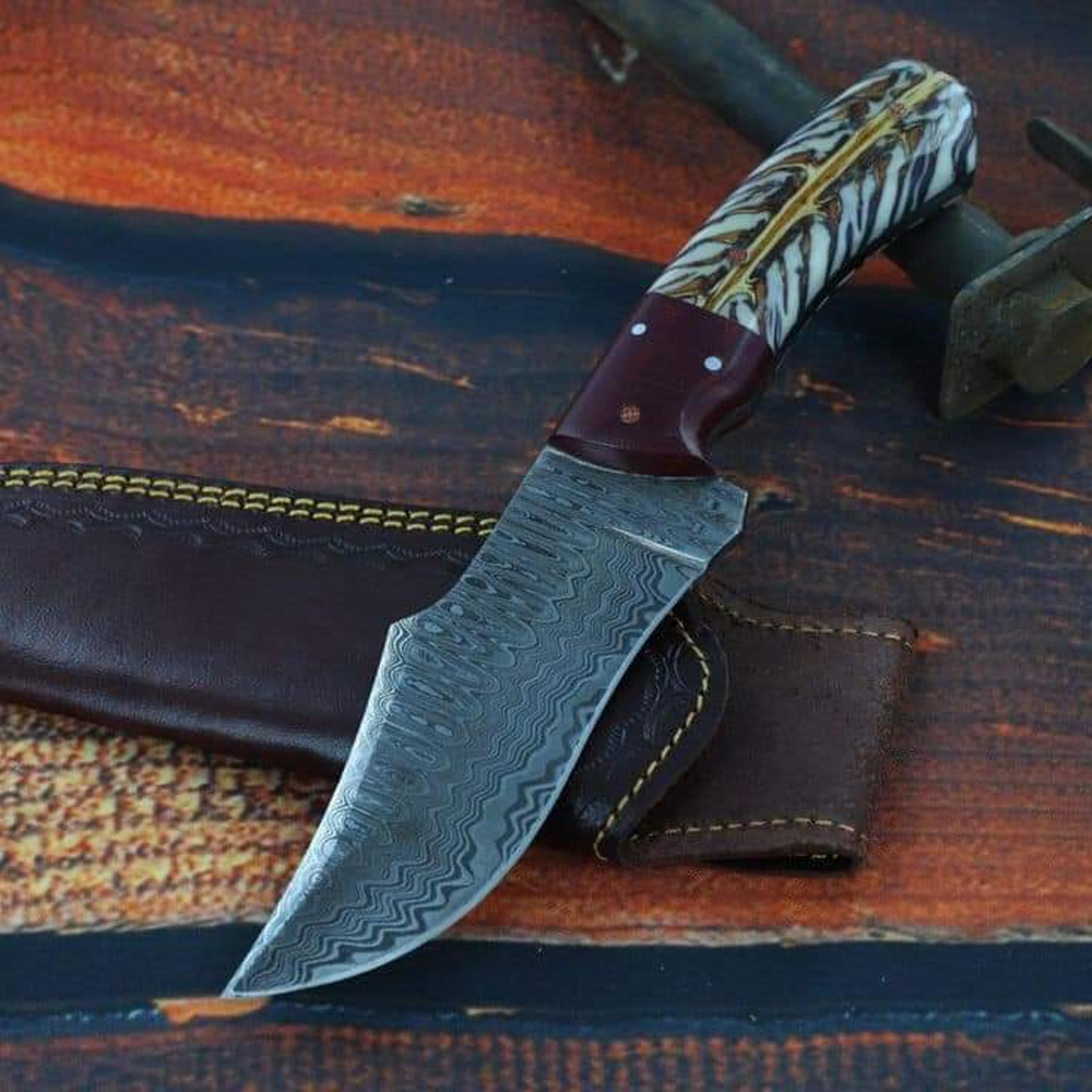 handmade damascus steel hunting knife – fixed blade, carbon steel, leather sheath, 10" outdoor skinner
