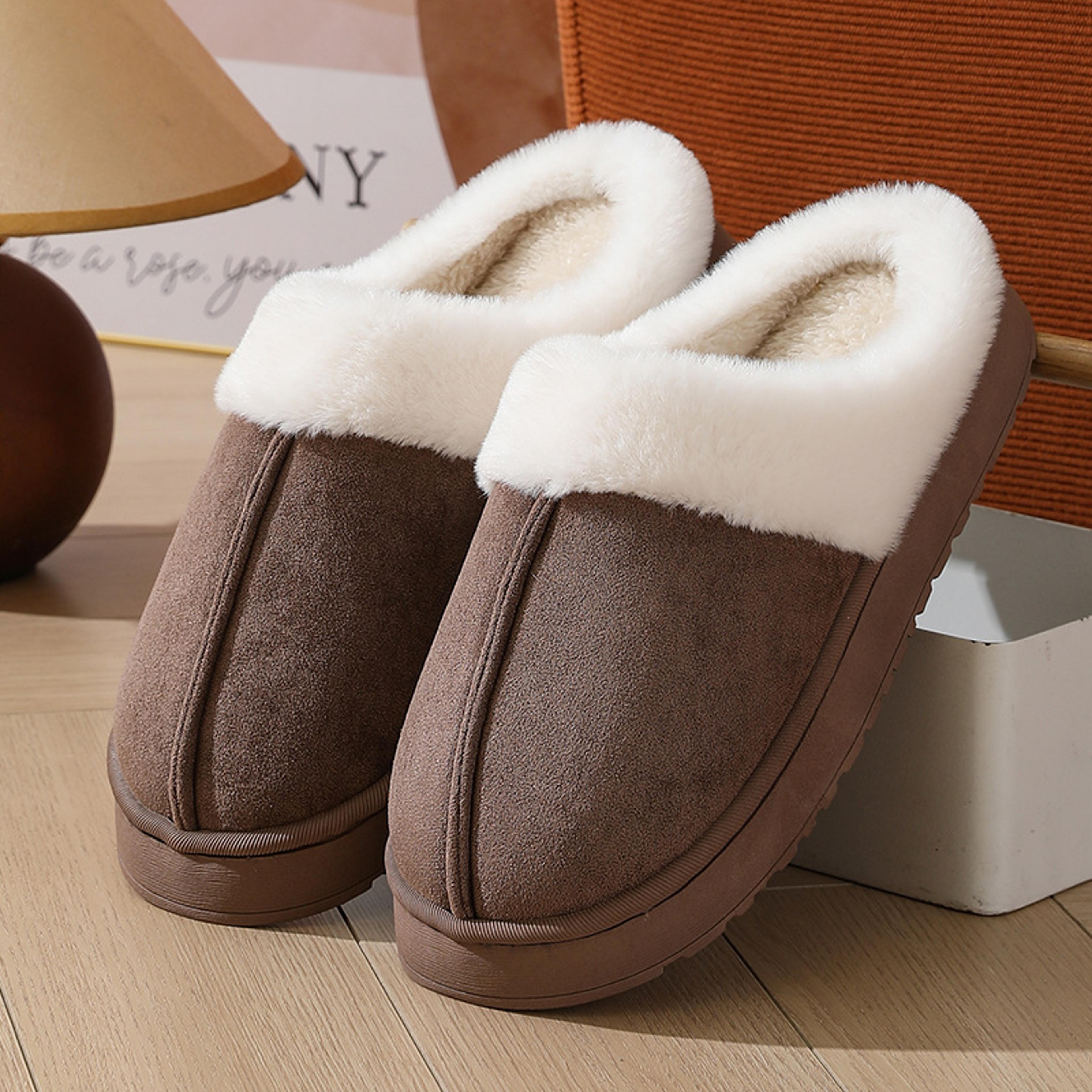 thick sole non-slip fur flip flops with fur collar, women's plush slippers winter outdoor, warm unisex house shoes