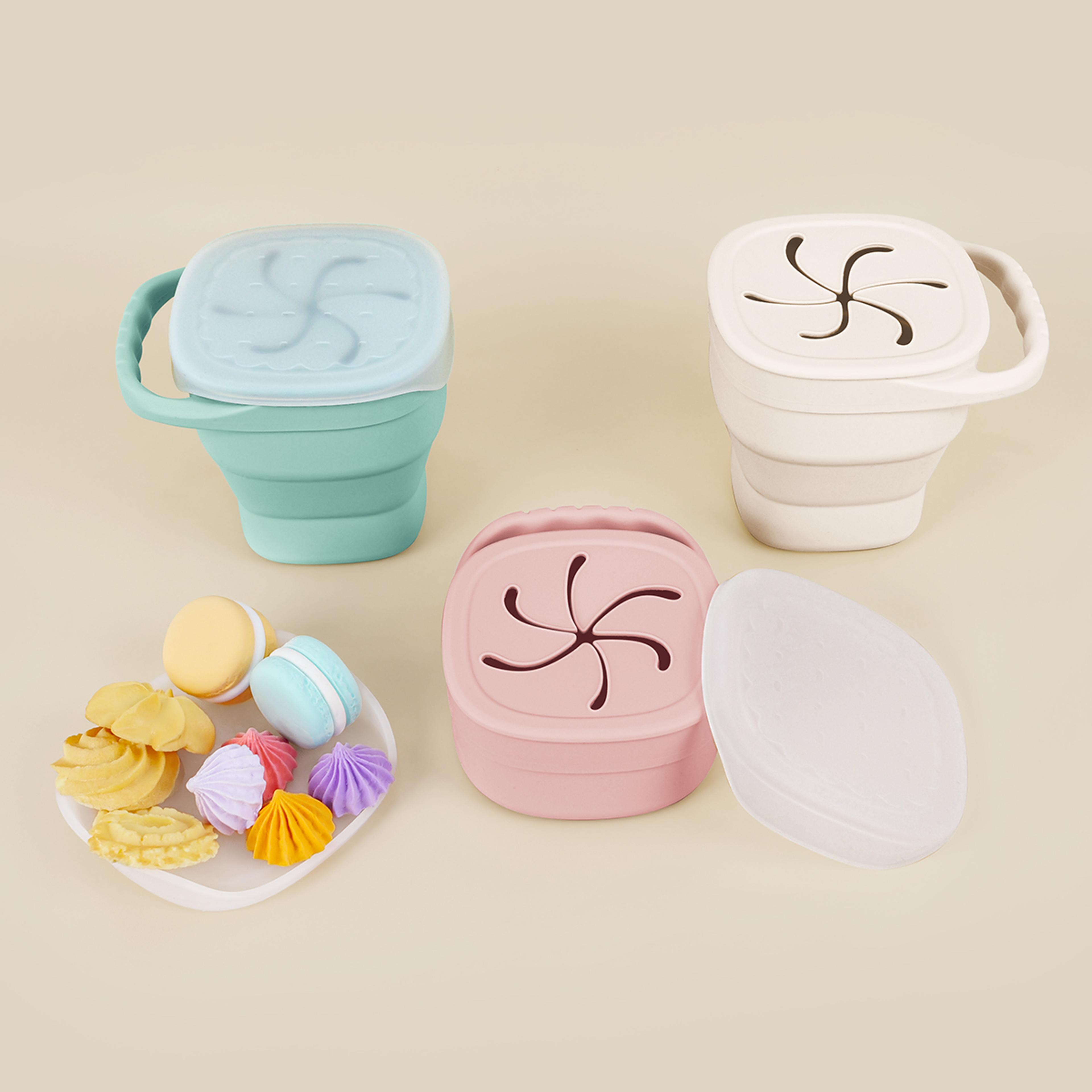 baby silicone snack cups for toddlers, spill proof collapsible snack containers, portable silicone snack