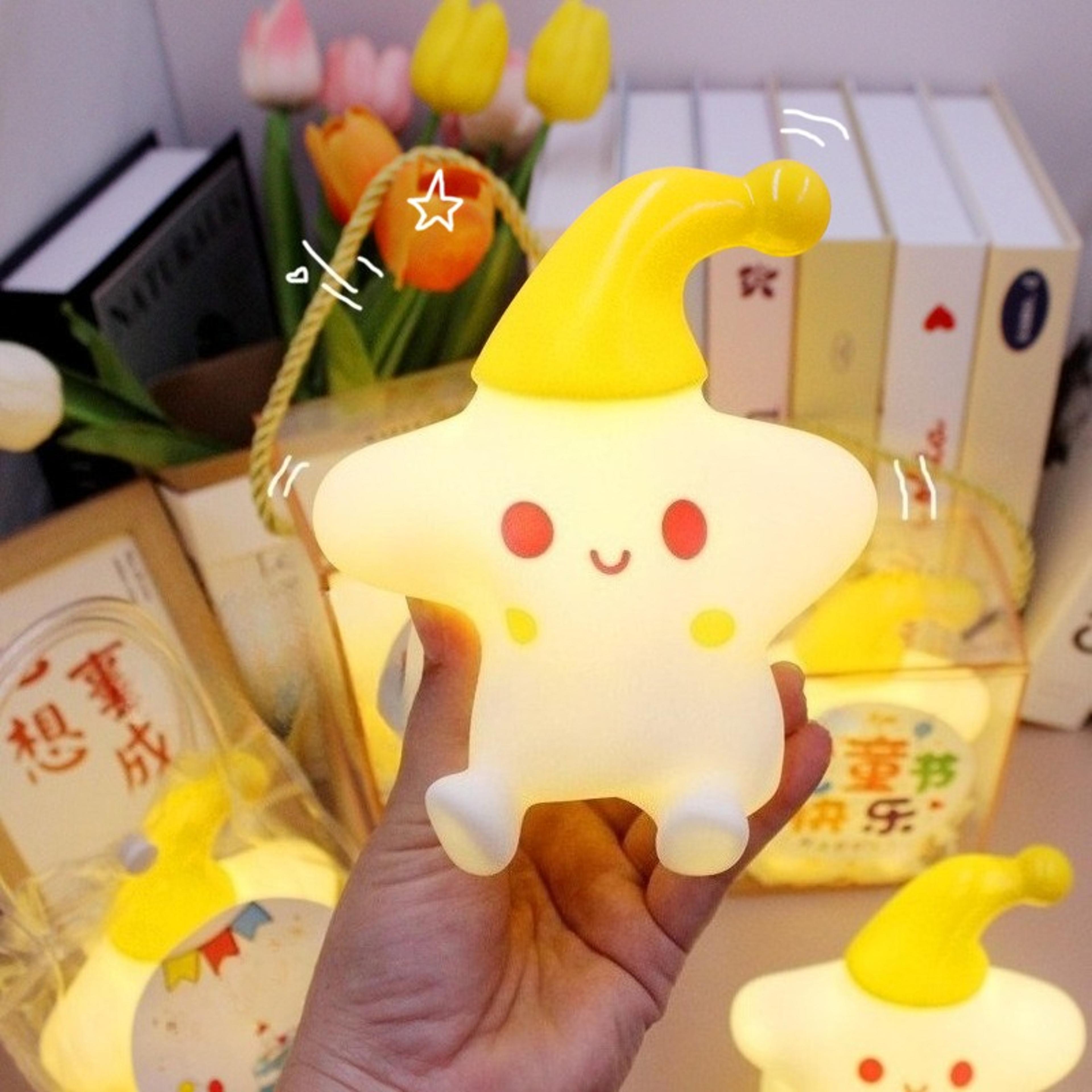 cute yellow star night light, battery powered desk lamp, atmosphere lighting for living room, bedroom, bedside, kid room