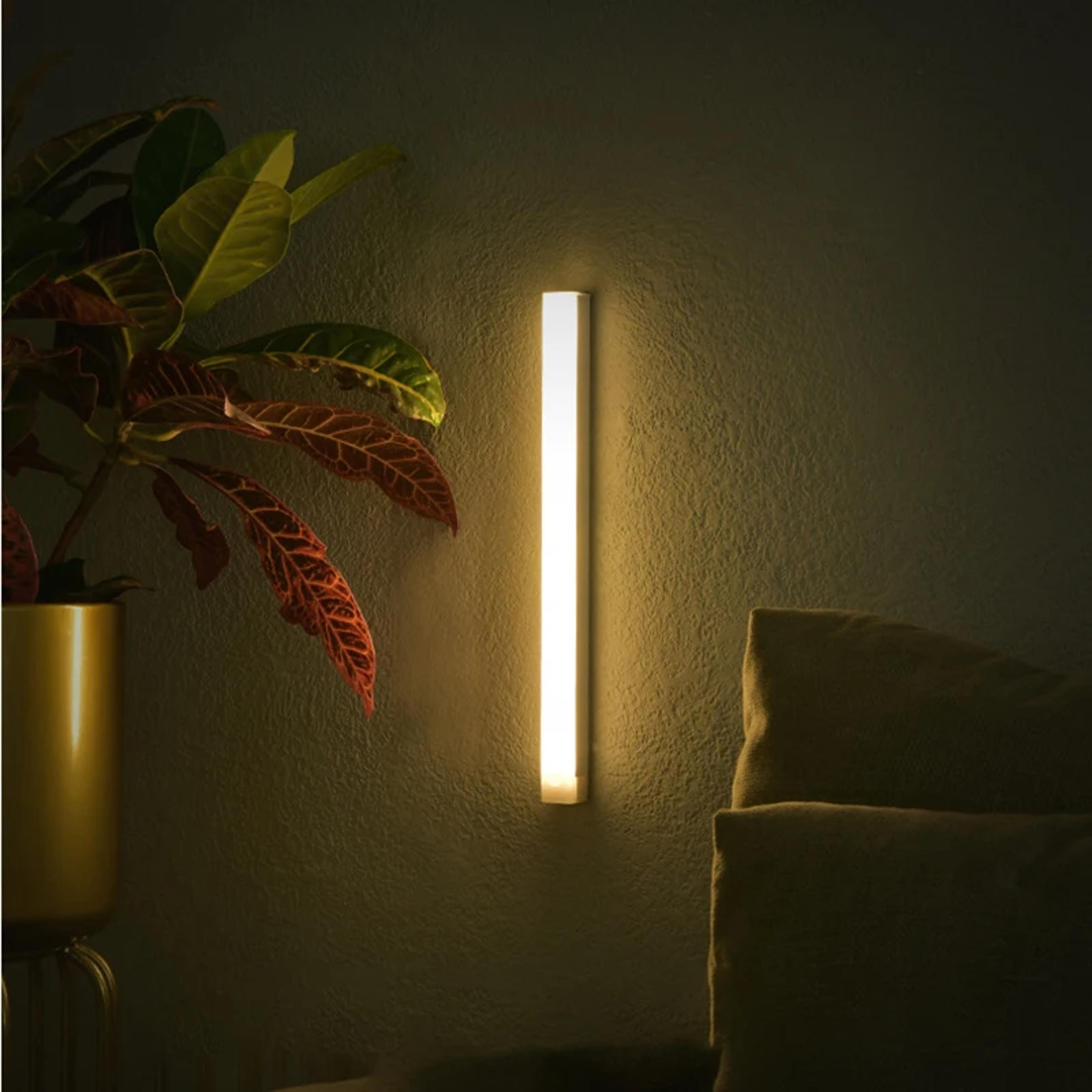 motion sensor light, wireless led night light, type c rechargeable light for cabinet, wardrobe, staircase