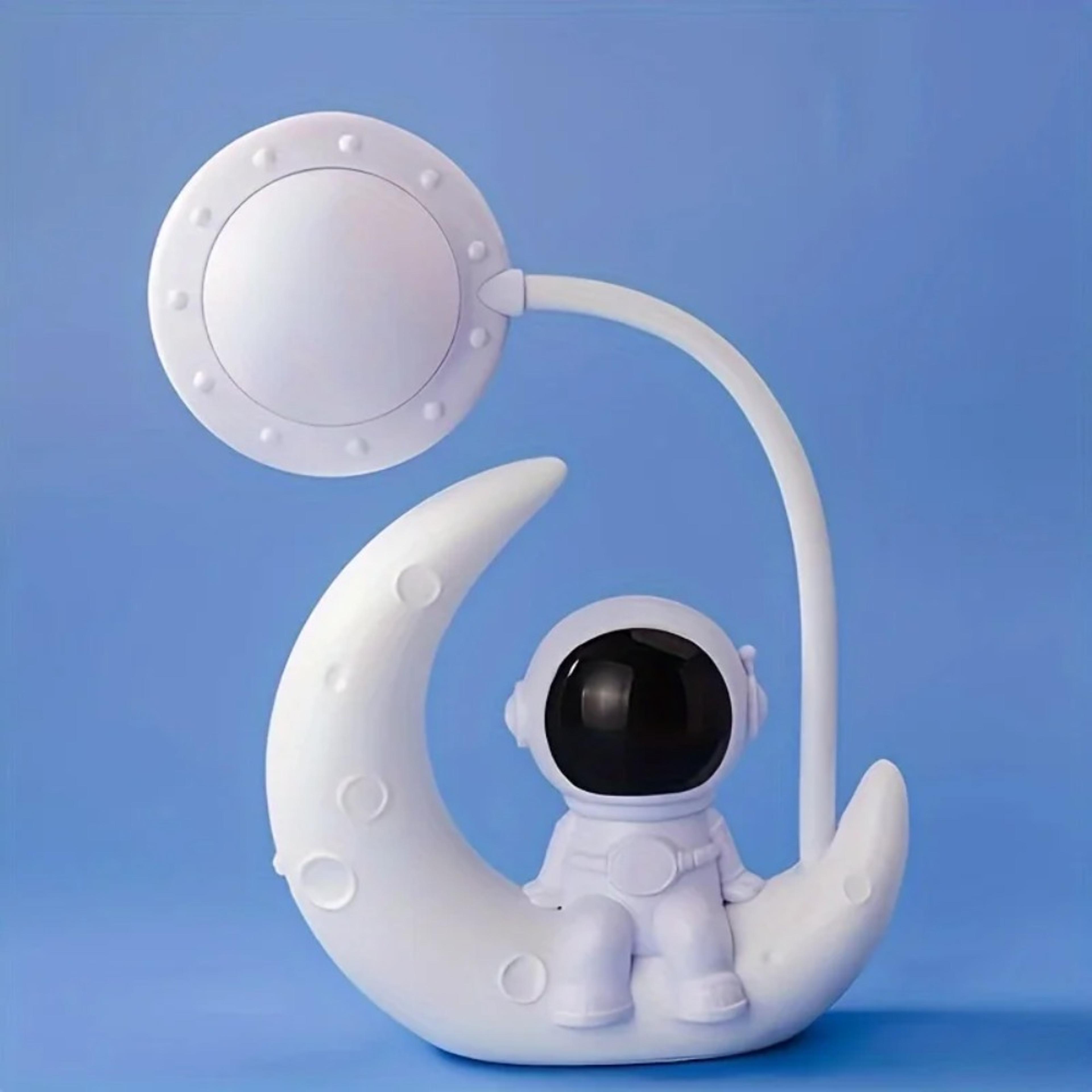 creative astronaut moon night light, three-speed lighting for kids, children bedroom decor, study and homework lighting